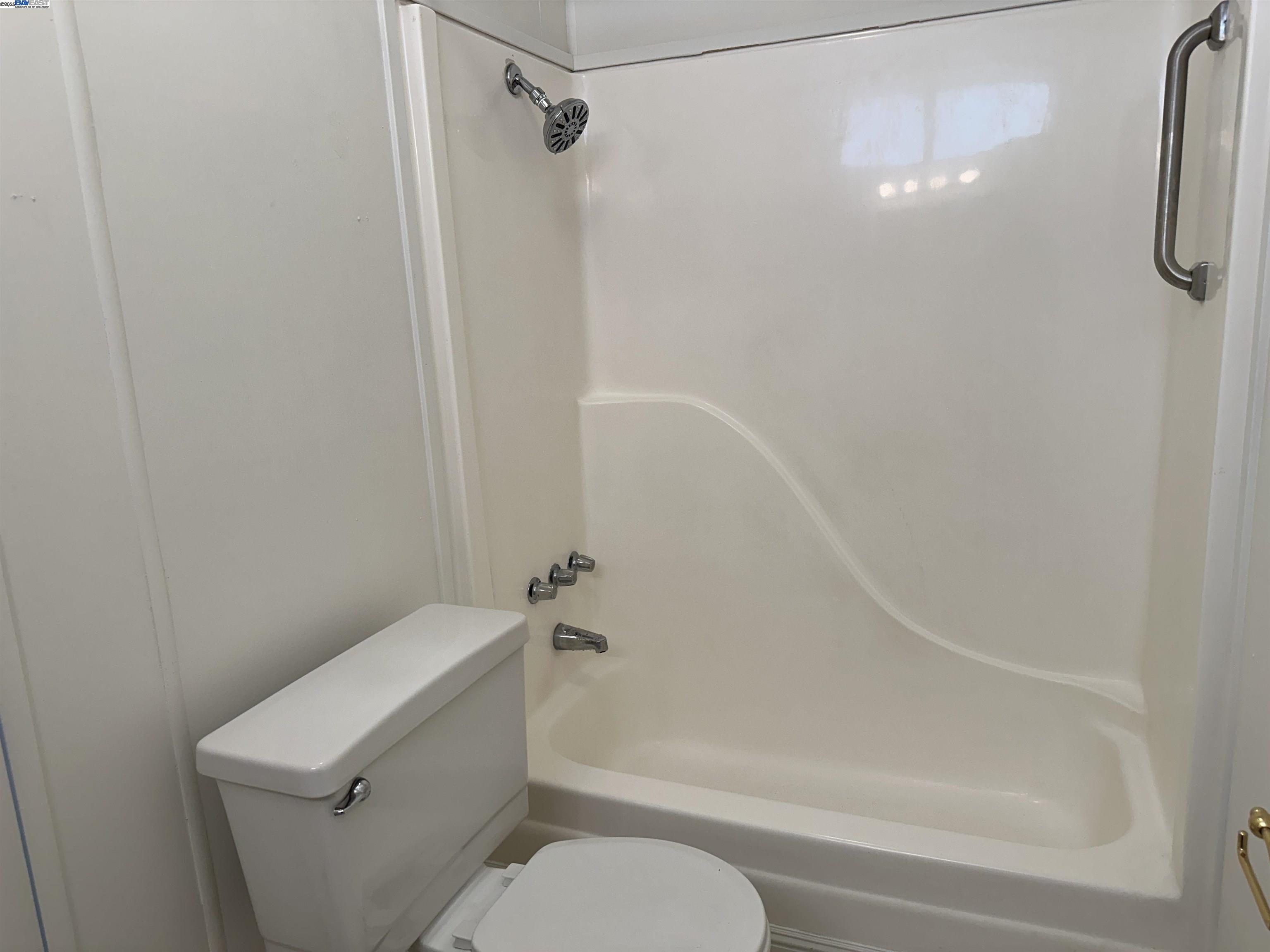 Detail Gallery Image 21 of 29 For 29138 Delgado Rd., Hayward,  CA 94544 - 2 Beds | 2 Baths