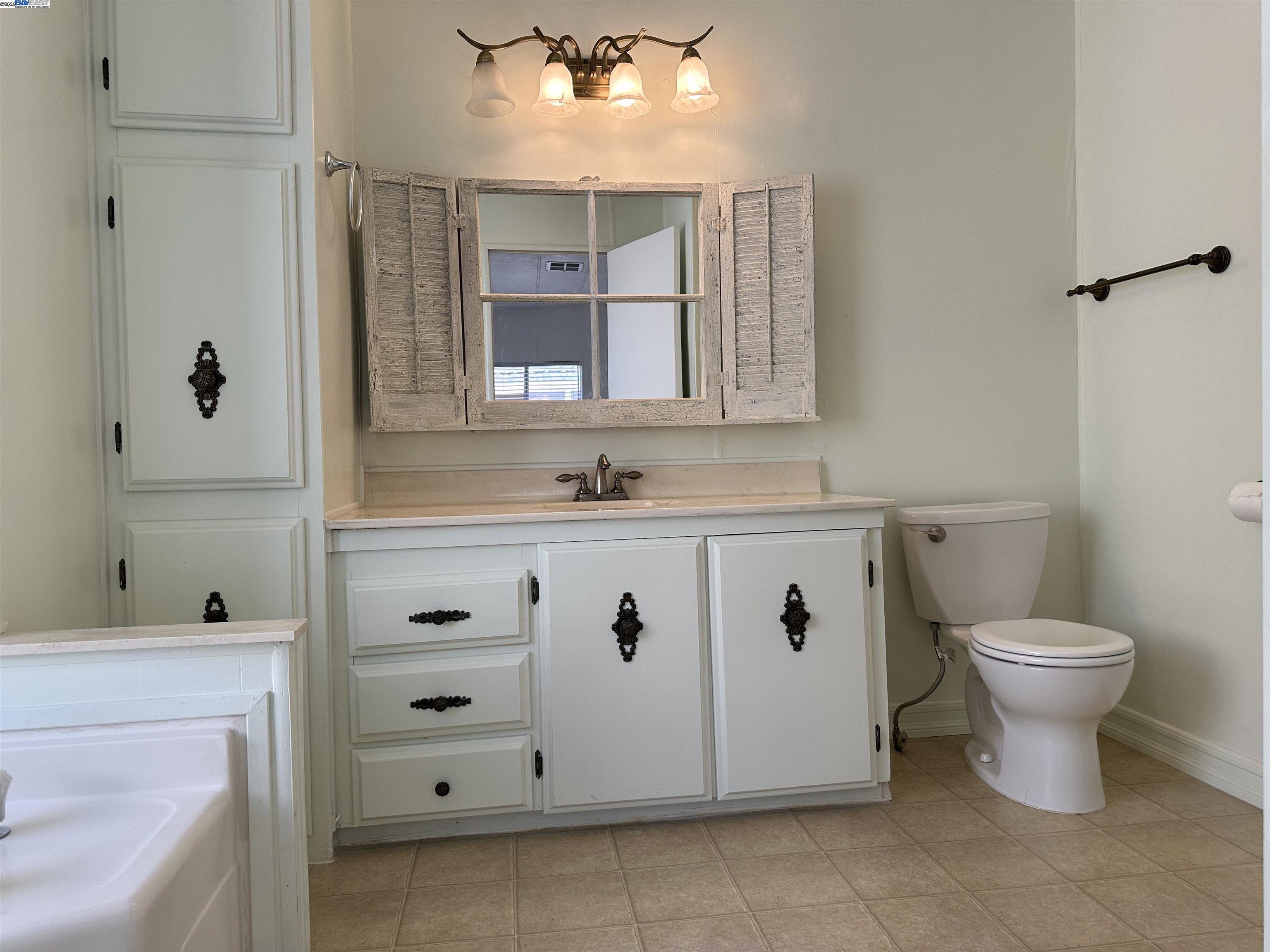 Detail Gallery Image 25 of 29 For 29138 Delgado Rd., Hayward,  CA 94544 - 2 Beds | 2 Baths