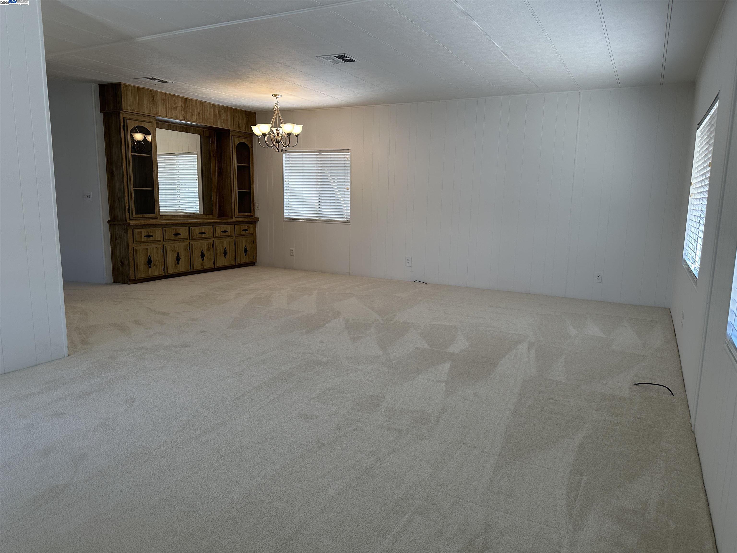 Detail Gallery Image 7 of 29 For 29138 Delgado Rd., Hayward,  CA 94544 - 2 Beds | 2 Baths