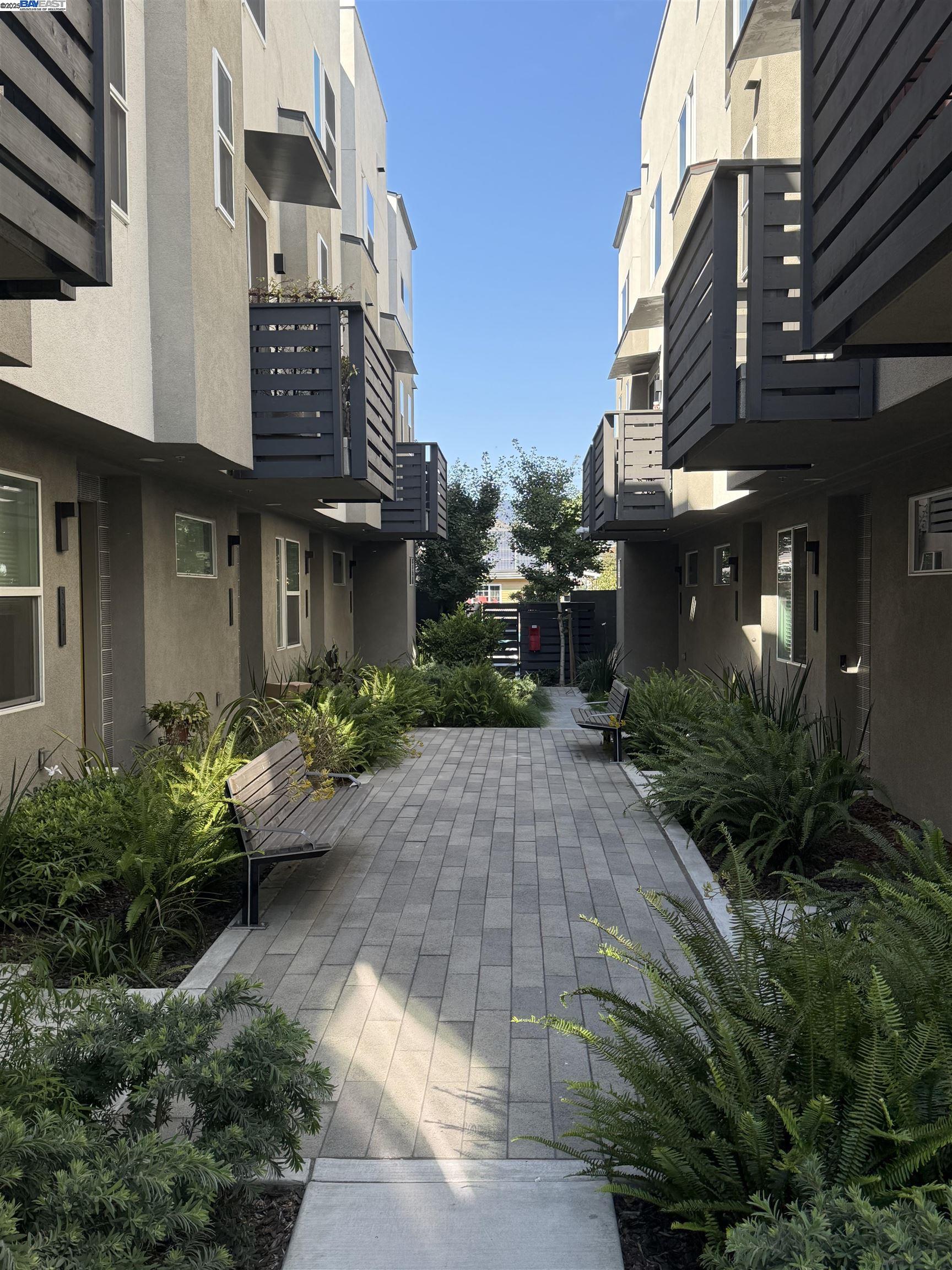 MLS: 41112527 Condo For Sale