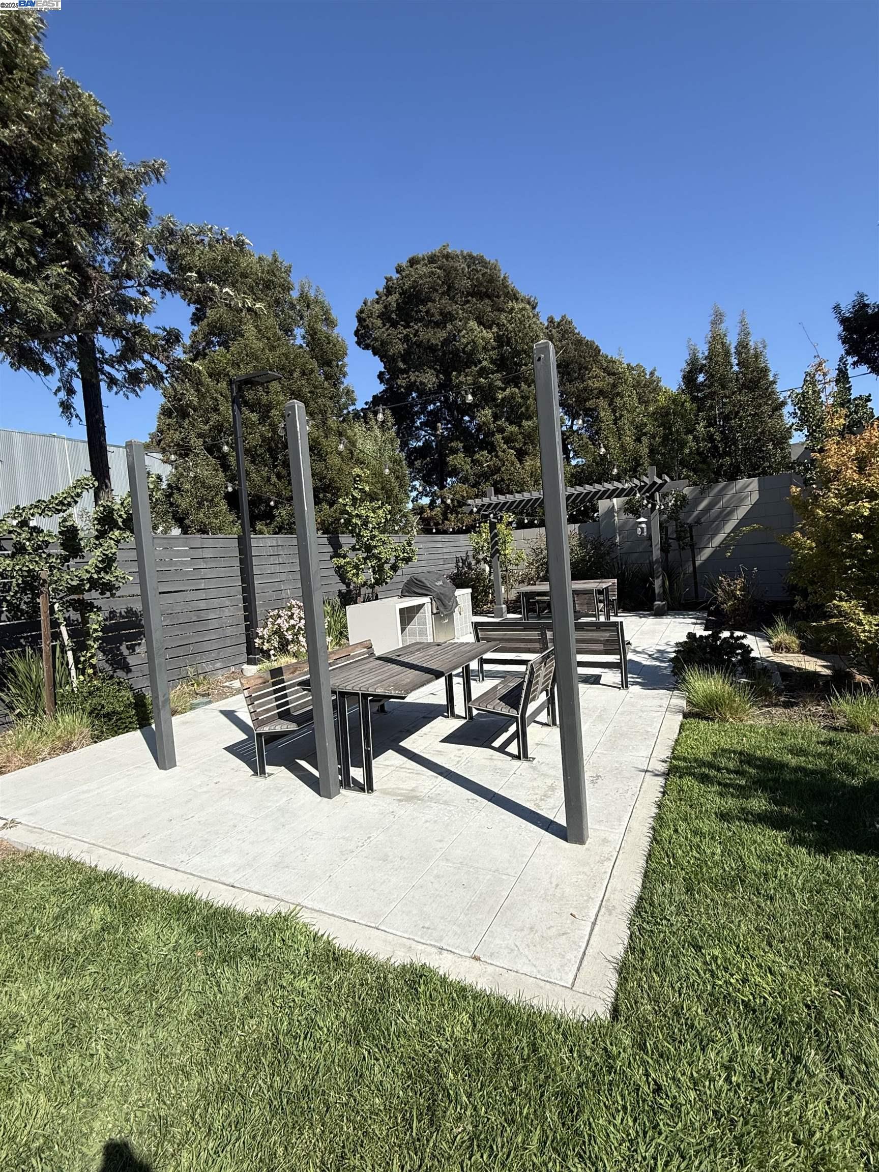 Photo #4: 41112527 Listing 