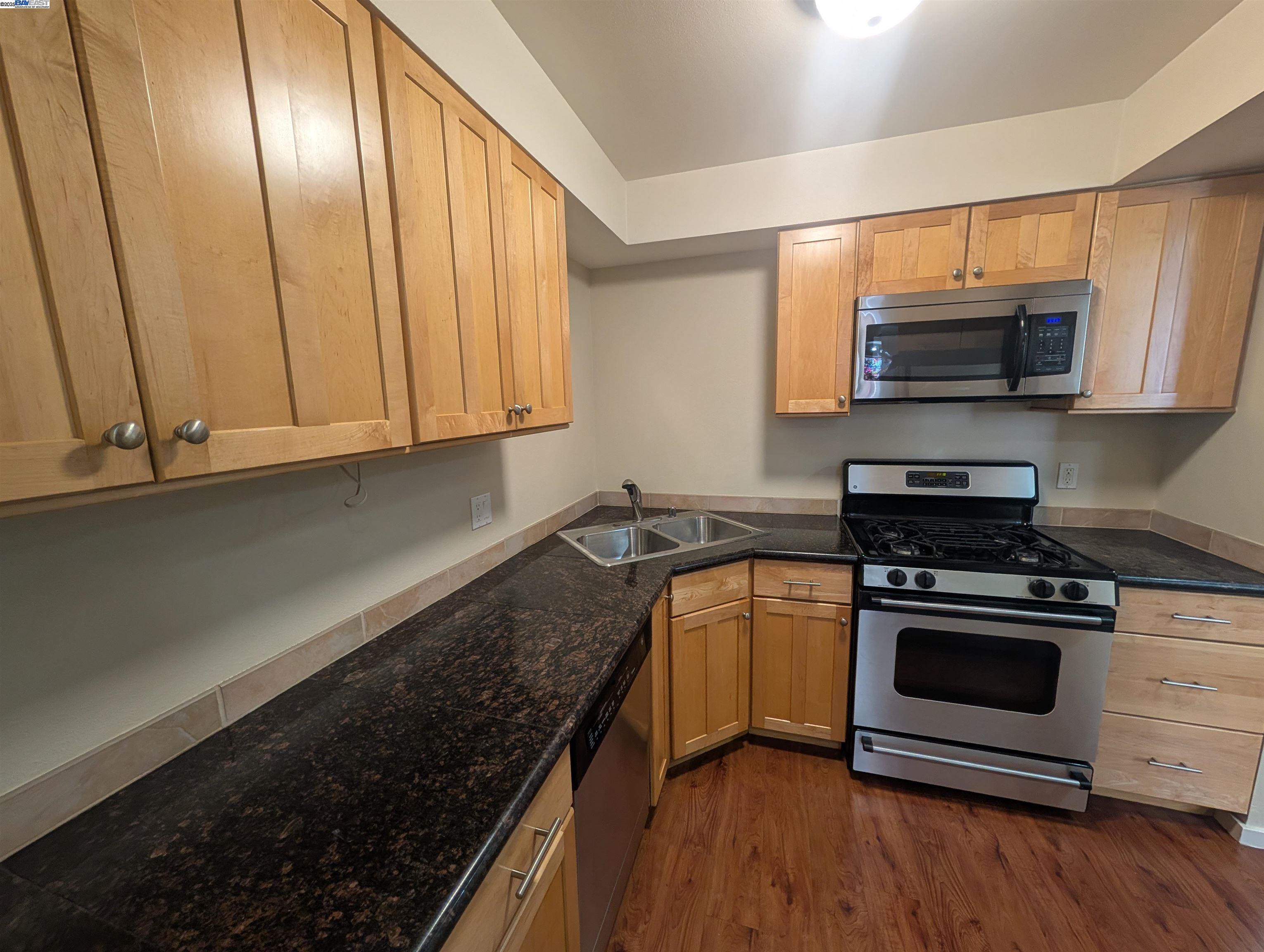 Photo #5: 41112534 Listing 