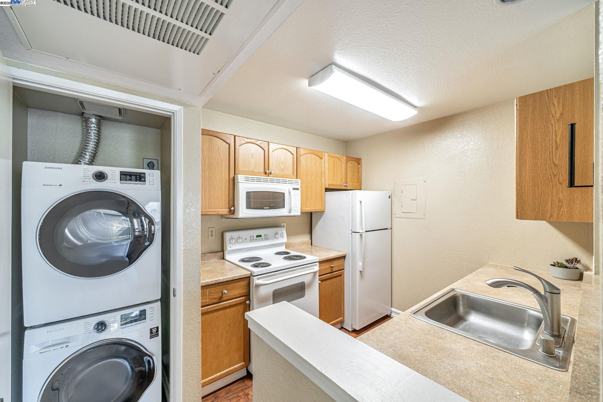 Photo #17: 41112537 Listing: Photo #17