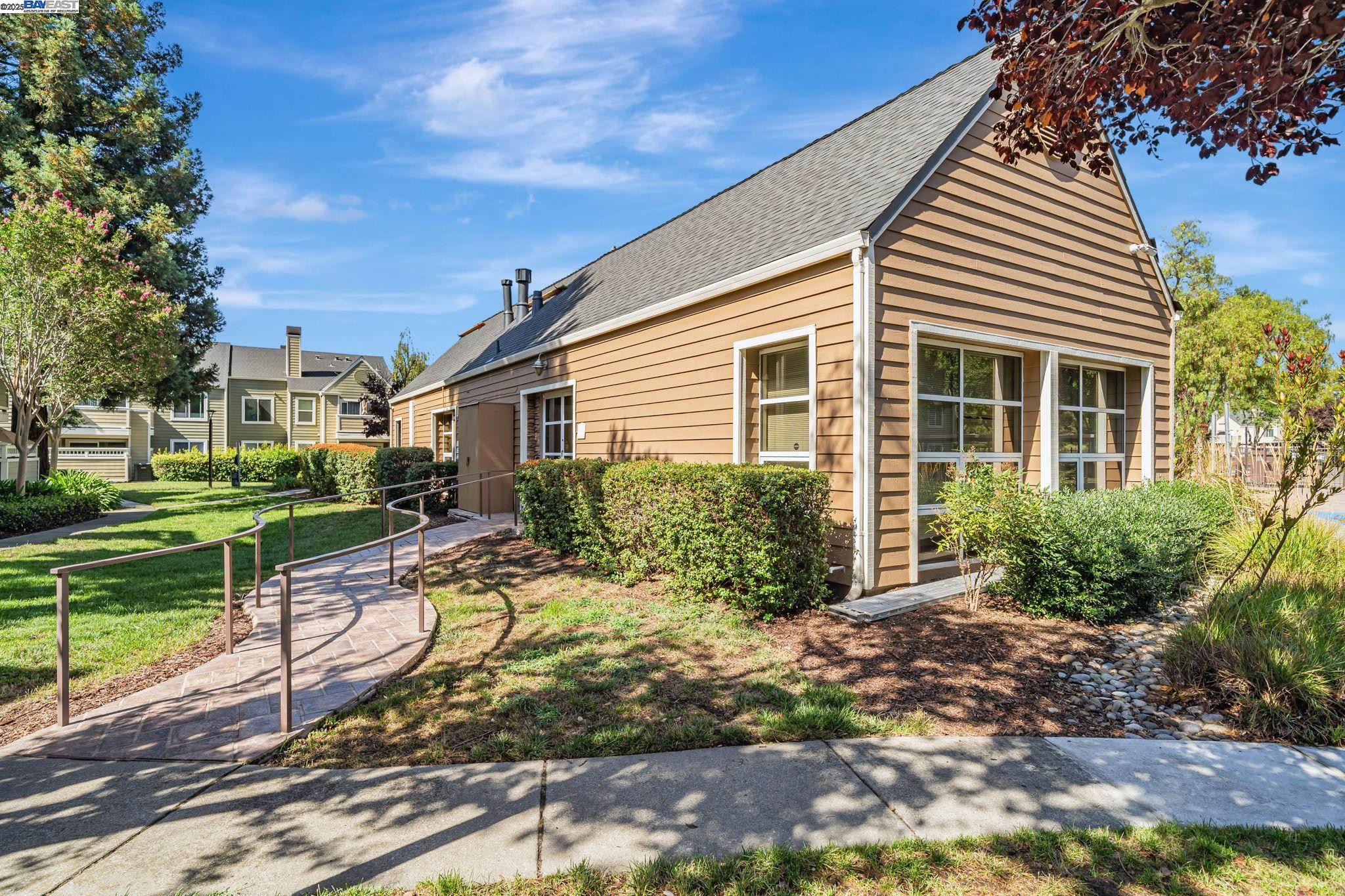 Photo #33: 41112537 Listing: Photo #33