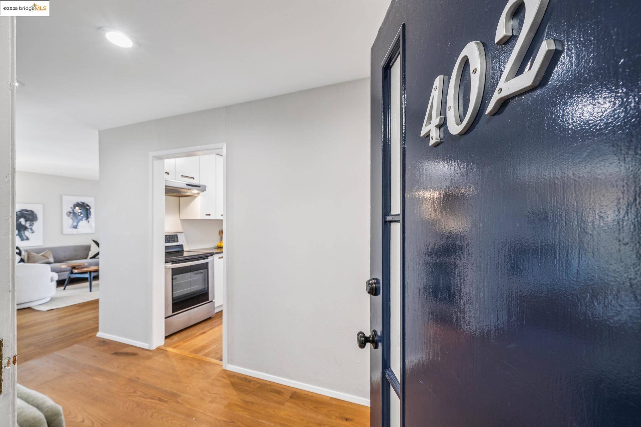 Photo #3: 41112538 Listing 