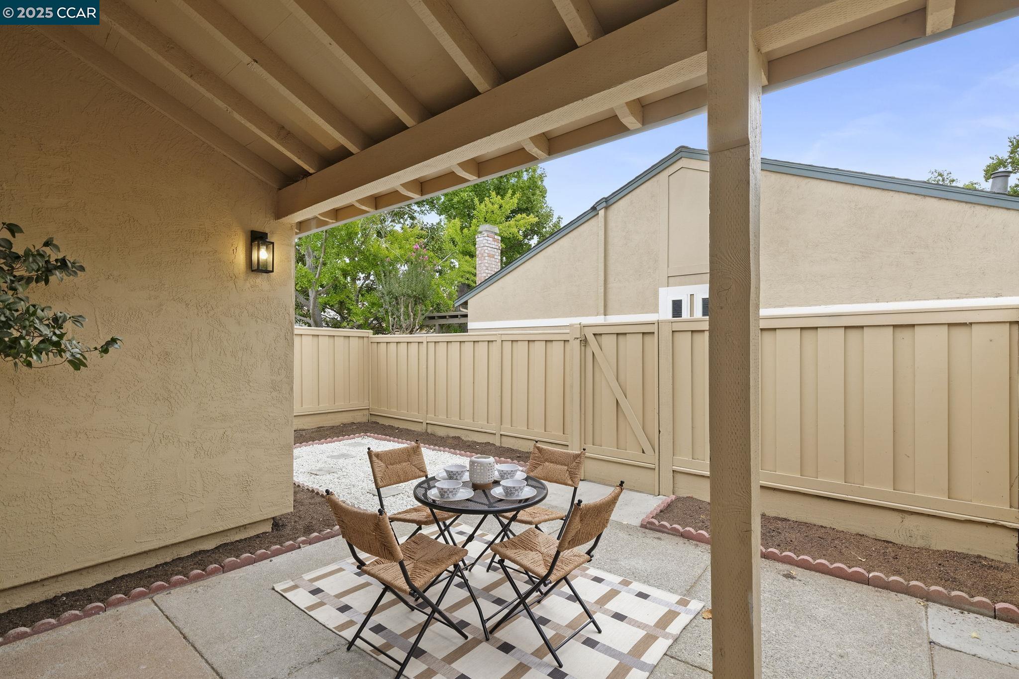 Photo #15: 41112542 Listing: Photo #15