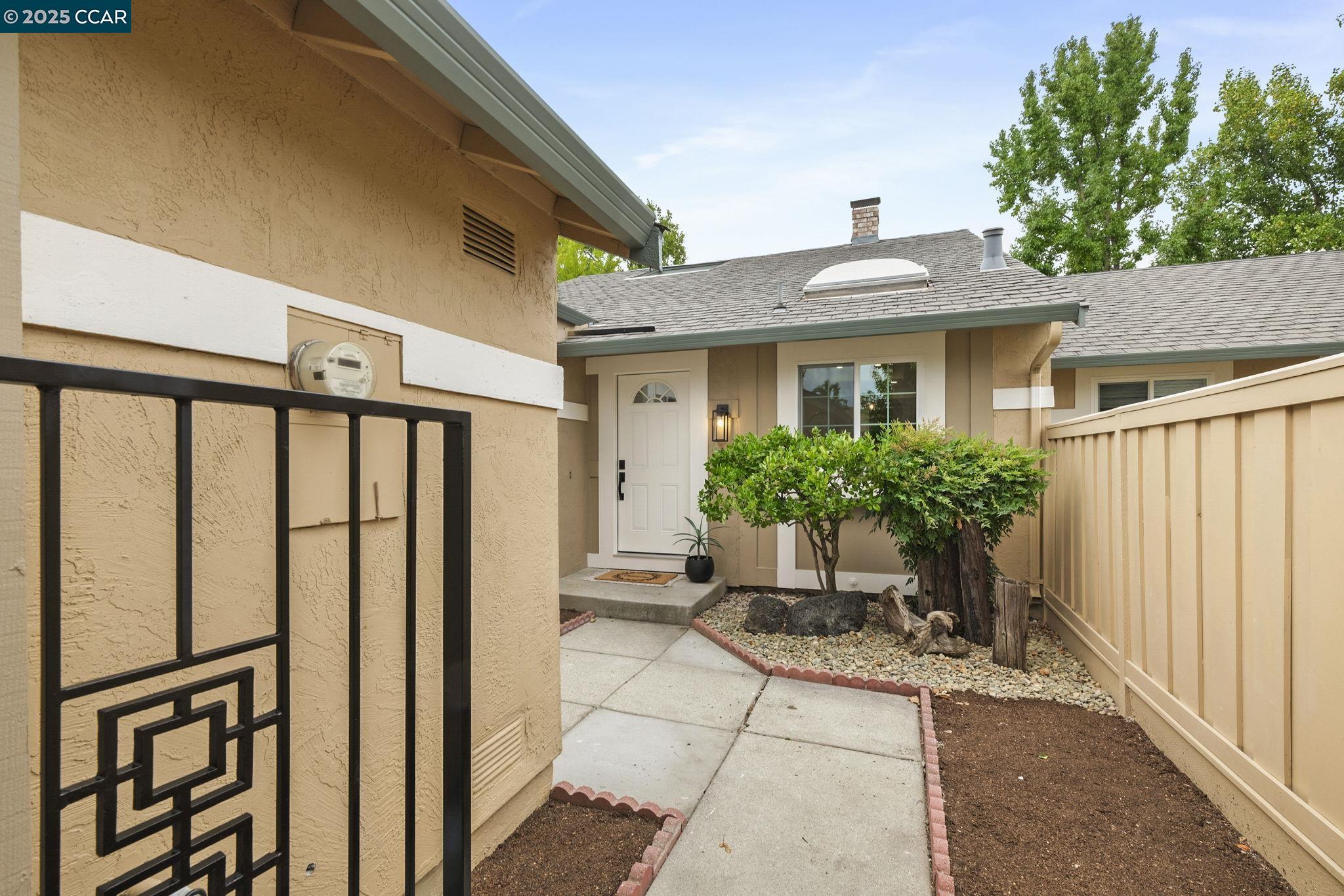 Photo #3: 41112542 Listing 