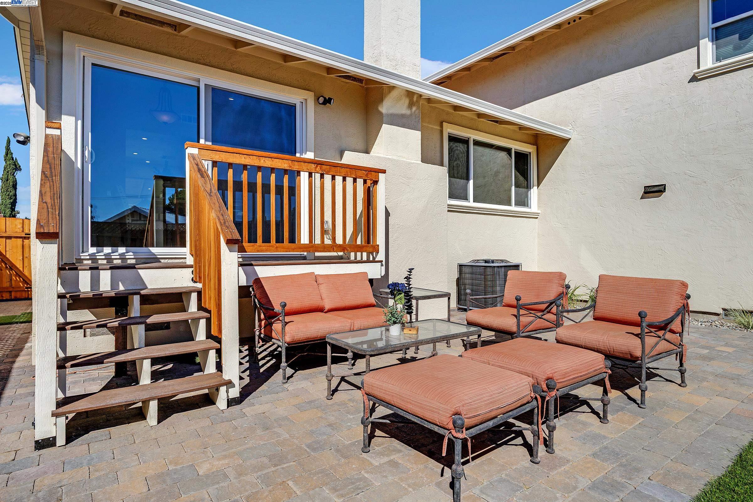 Detail Gallery Image 24 of 43 For 888 Laguna St, Livermore,  CA 94550 - 4 Beds | 3 Baths