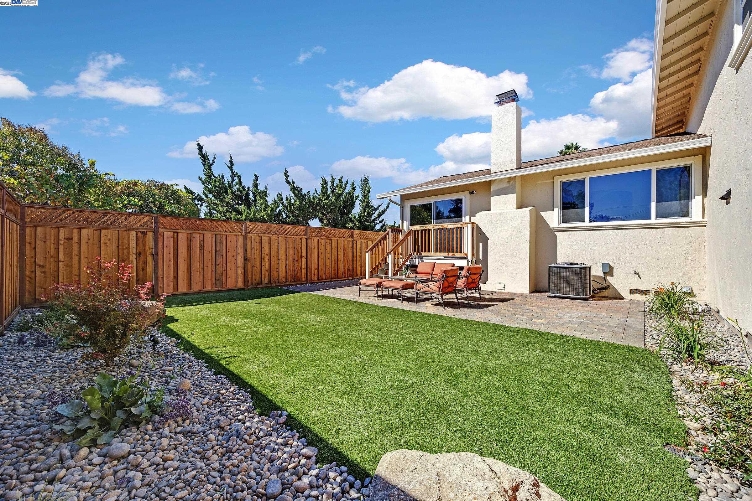 Detail Gallery Image 27 of 44 For 888 Laguna St, Livermore,  CA 94550 - 4 Beds | 3 Baths