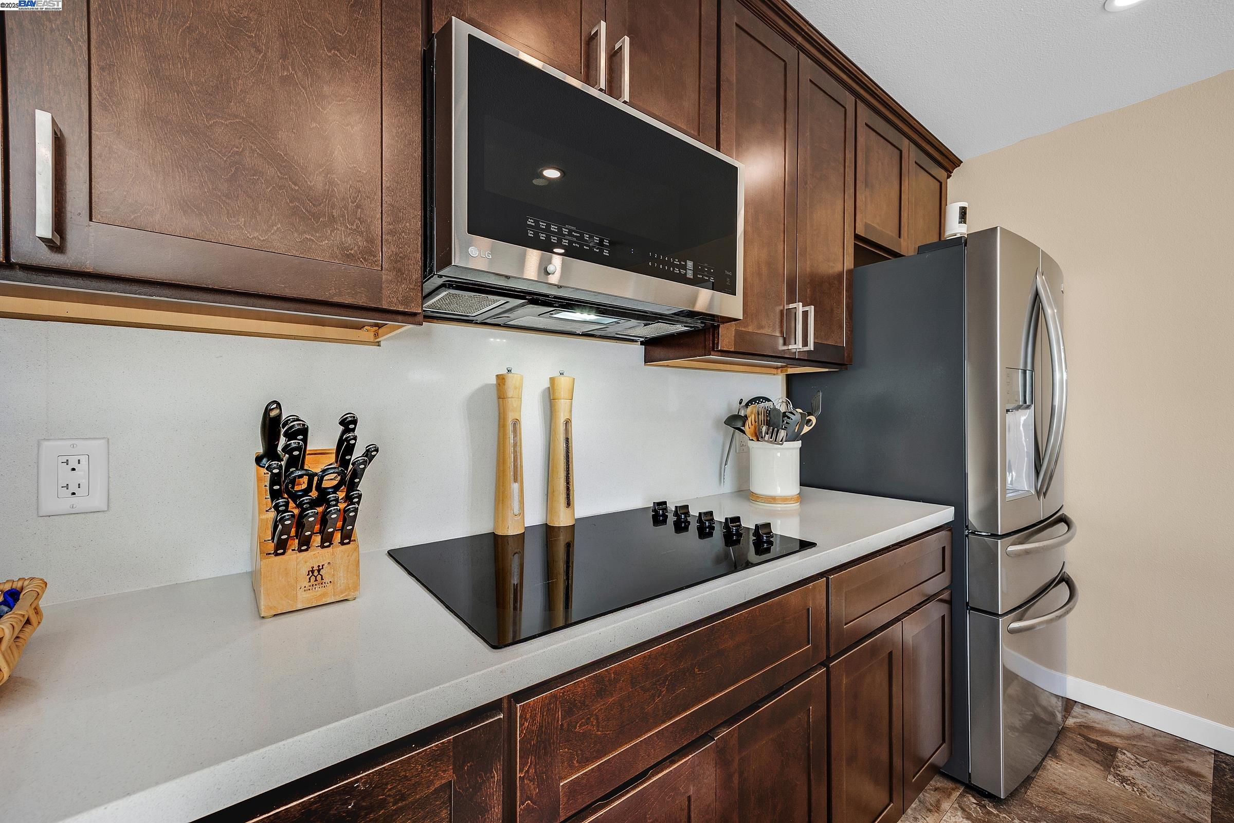 Detail Gallery Image 30 of 43 For 888 Laguna St, Livermore,  CA 94550 - 4 Beds | 3 Baths