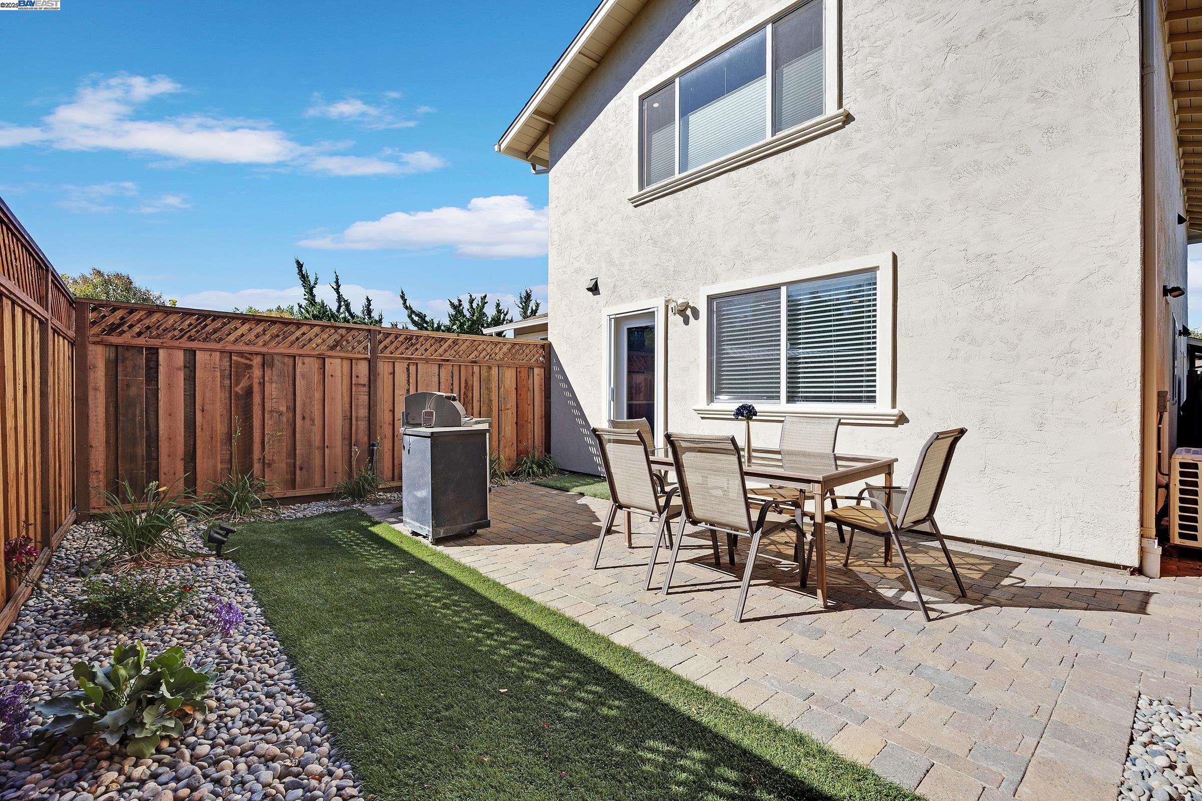 Detail Gallery Image 42 of 44 For 888 Laguna St, Livermore,  CA 94550 - 4 Beds | 3 Baths