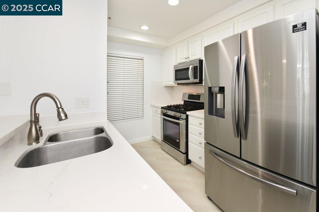Photo #13: 41112549 Listing: Photo #13