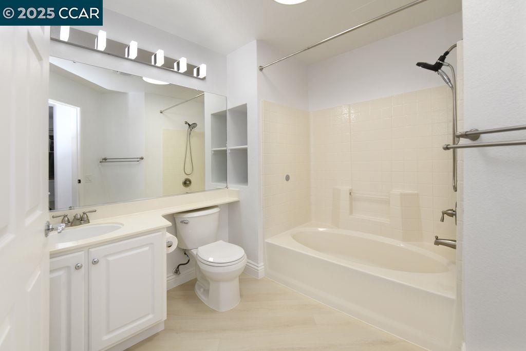 Photo #29: 41112549 Listing: Photo #29