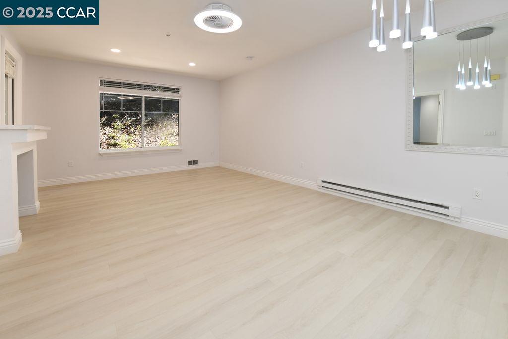 Photo #9: 41112549 Listing: Photo #9