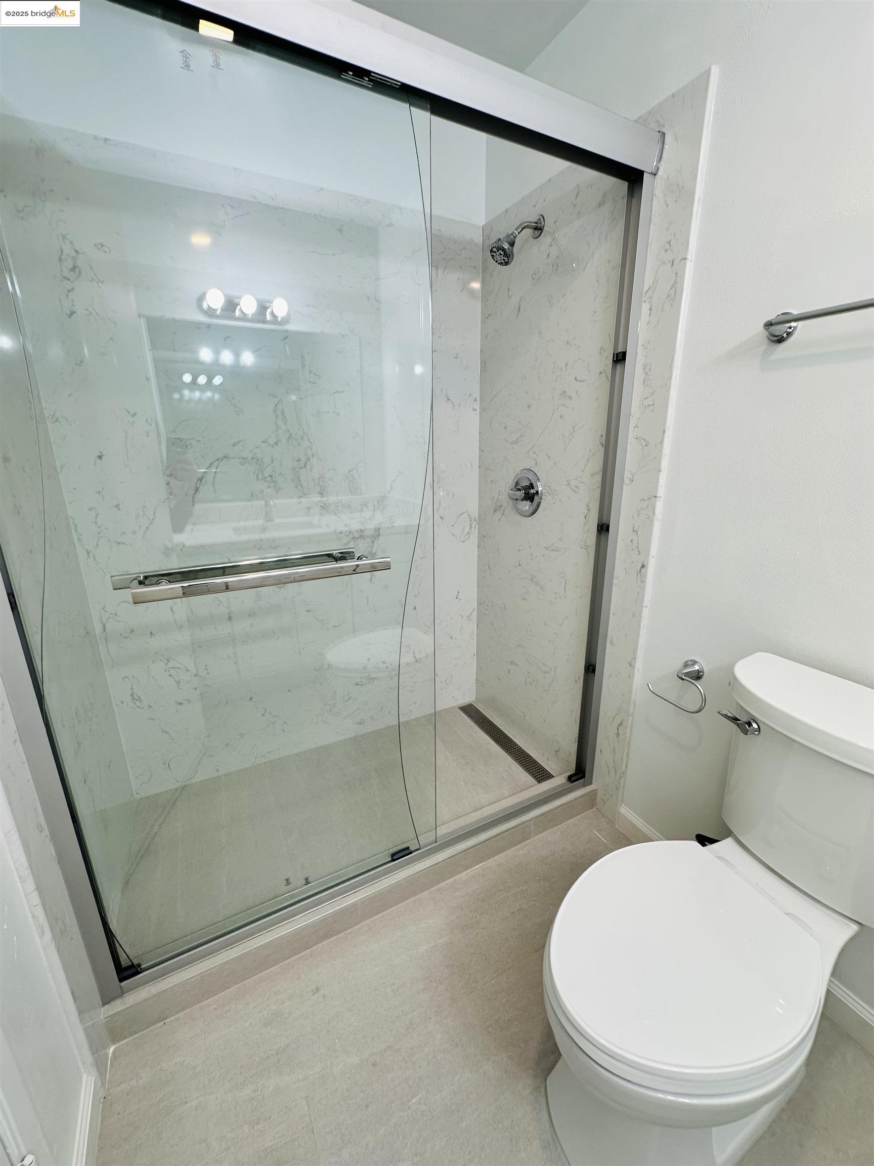 Photo #12: 41112553 Listing: Photo #12
