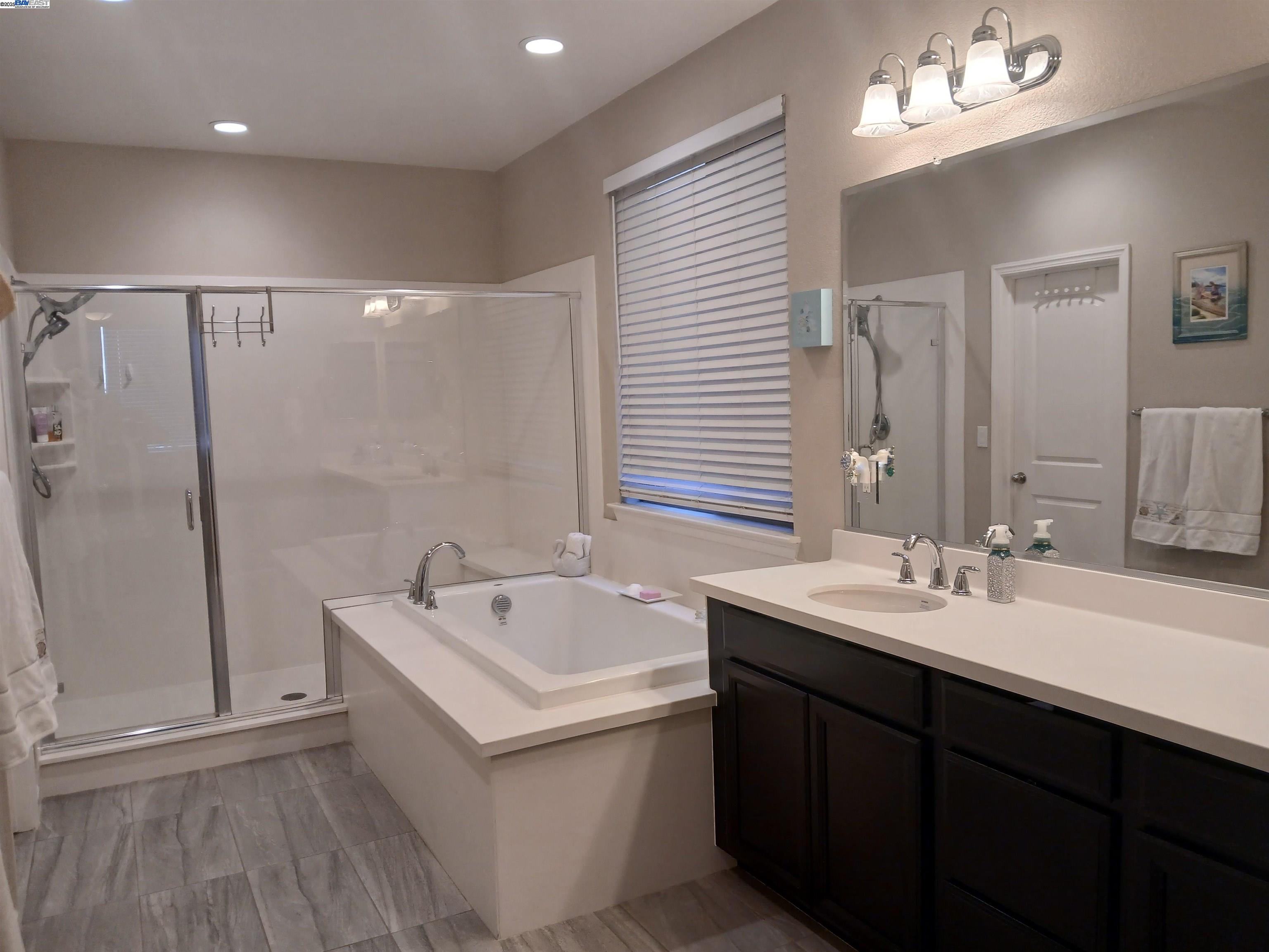 Detail Gallery Image 20 of 58 For 1787 Branson Court, Lathrop,  CA 95330 - 5 Beds | 4/1 Baths