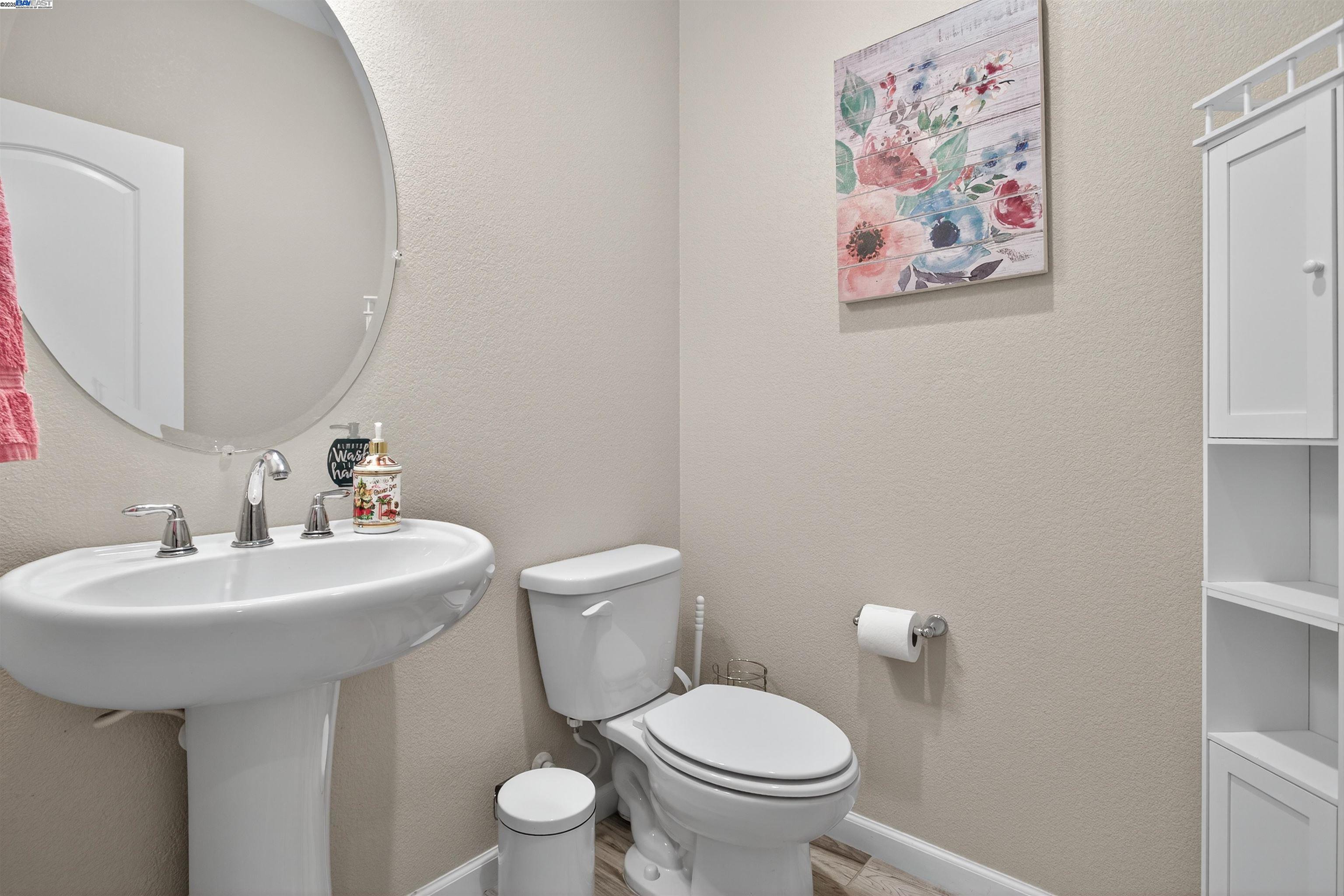 Detail Gallery Image 33 of 58 For 1787 Branson Court, Lathrop,  CA 95330 - 5 Beds | 4/1 Baths