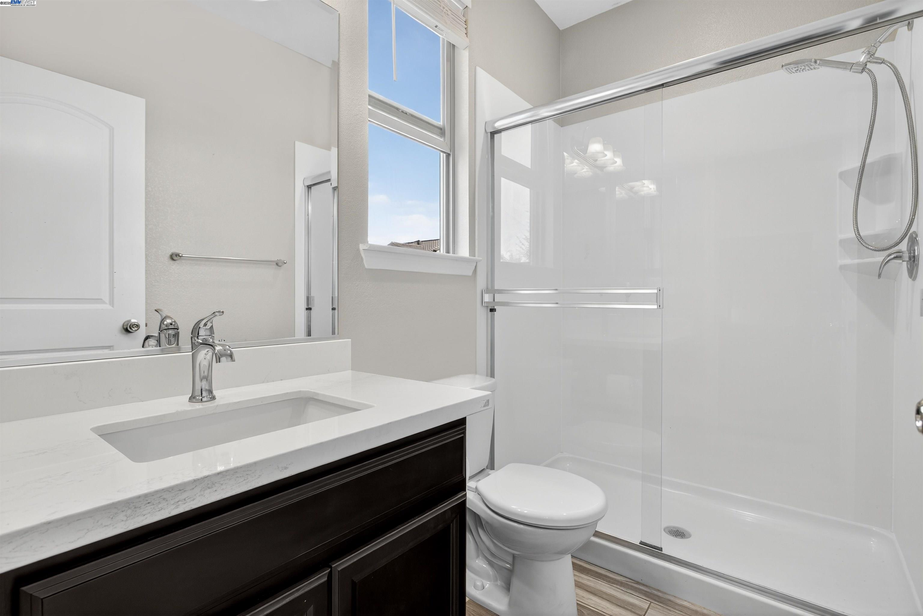 Detail Gallery Image 36 of 58 For 1787 Branson Court, Lathrop,  CA 95330 - 5 Beds | 4/1 Baths