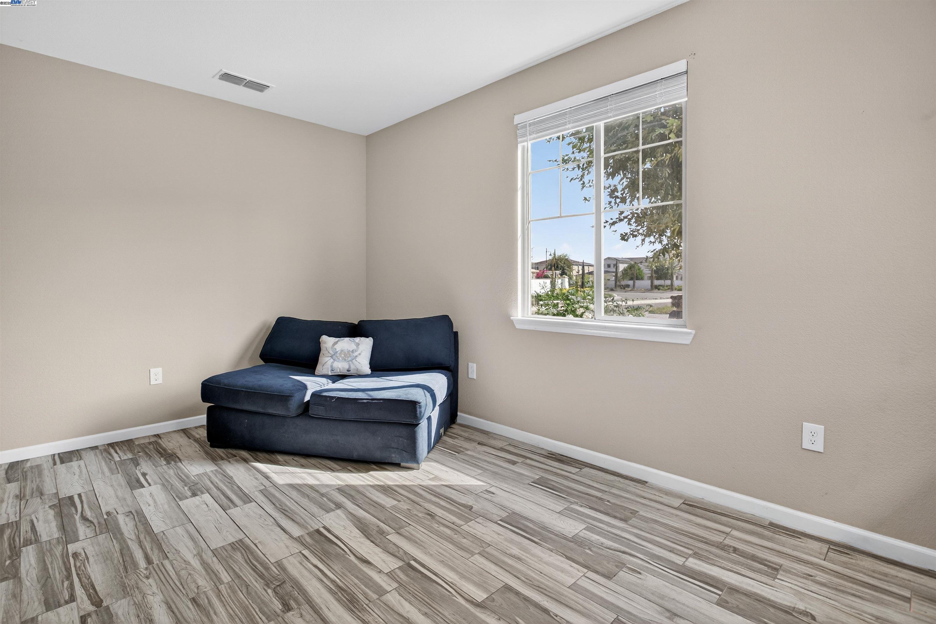 Detail Gallery Image 37 of 58 For 1787 Branson Court, Lathrop,  CA 95330 - 5 Beds | 4/1 Baths