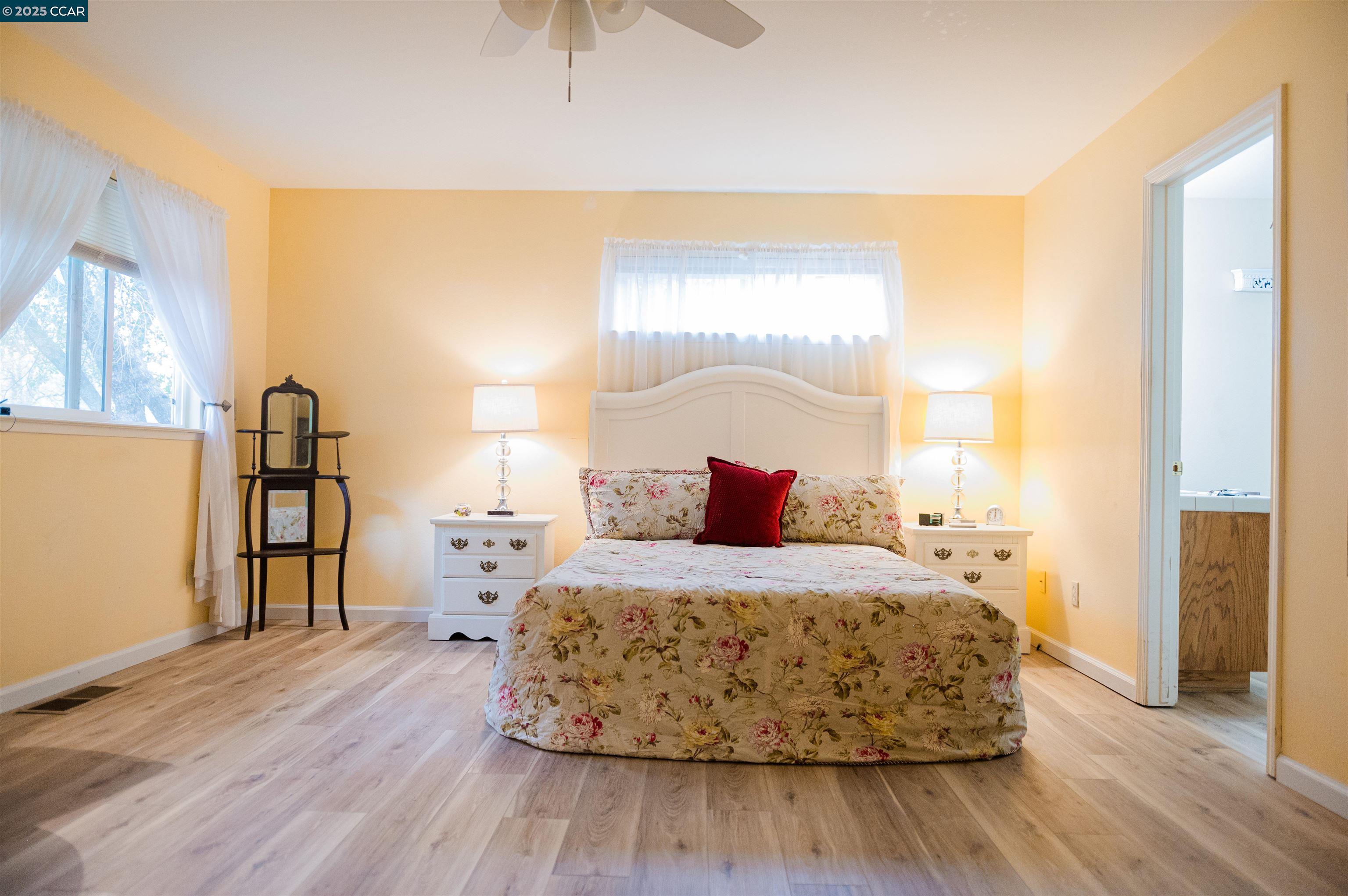 Detail Gallery Image 15 of 48 For 5138 Terrace View Ln, Mariposa,  CA 95338 - 3 Beds | 2 Baths