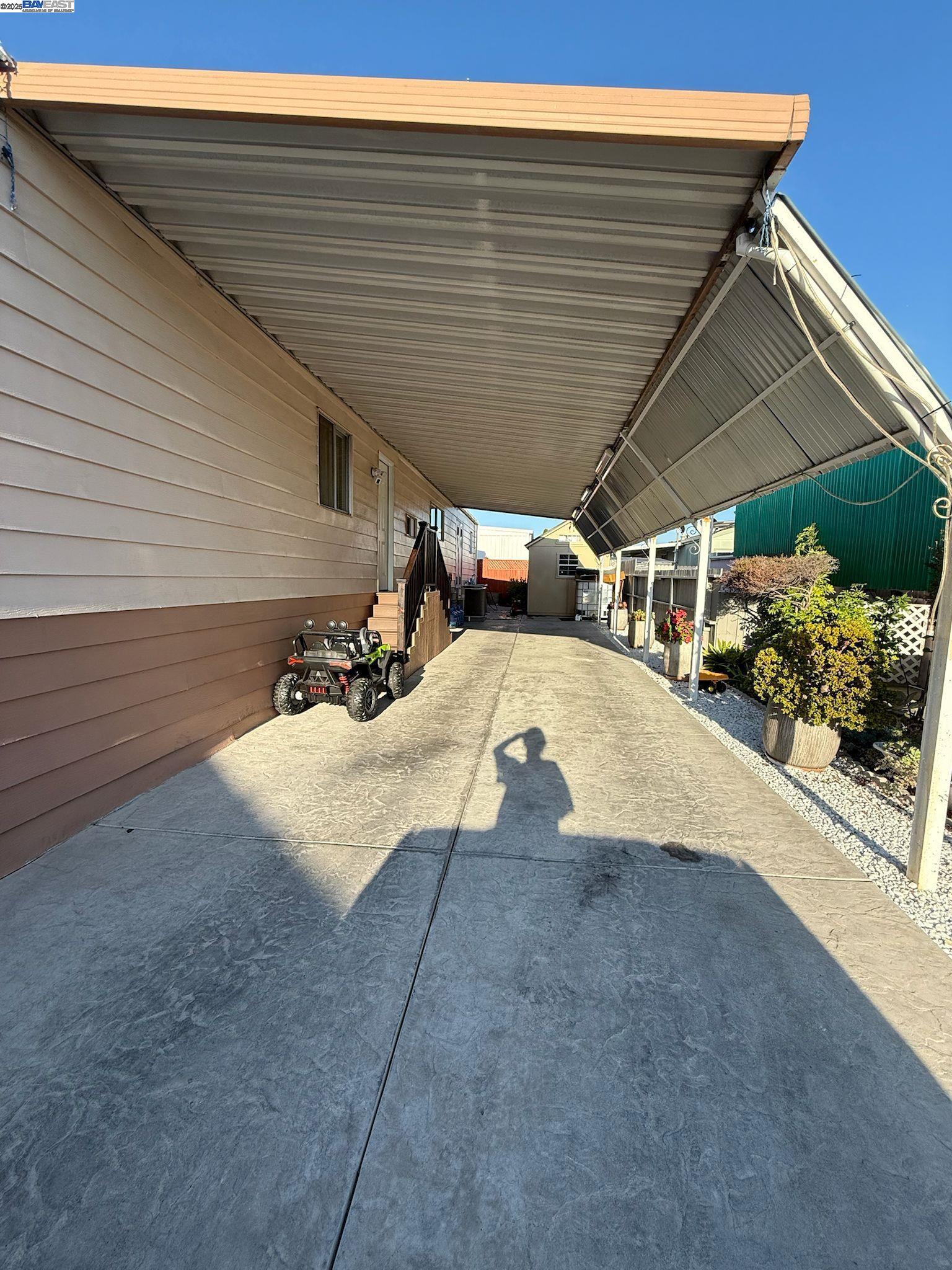 Detail Gallery Image 15 of 20 For 28290 Applegate, Hayward,  CA 94545 - 3 Beds | 2 Baths