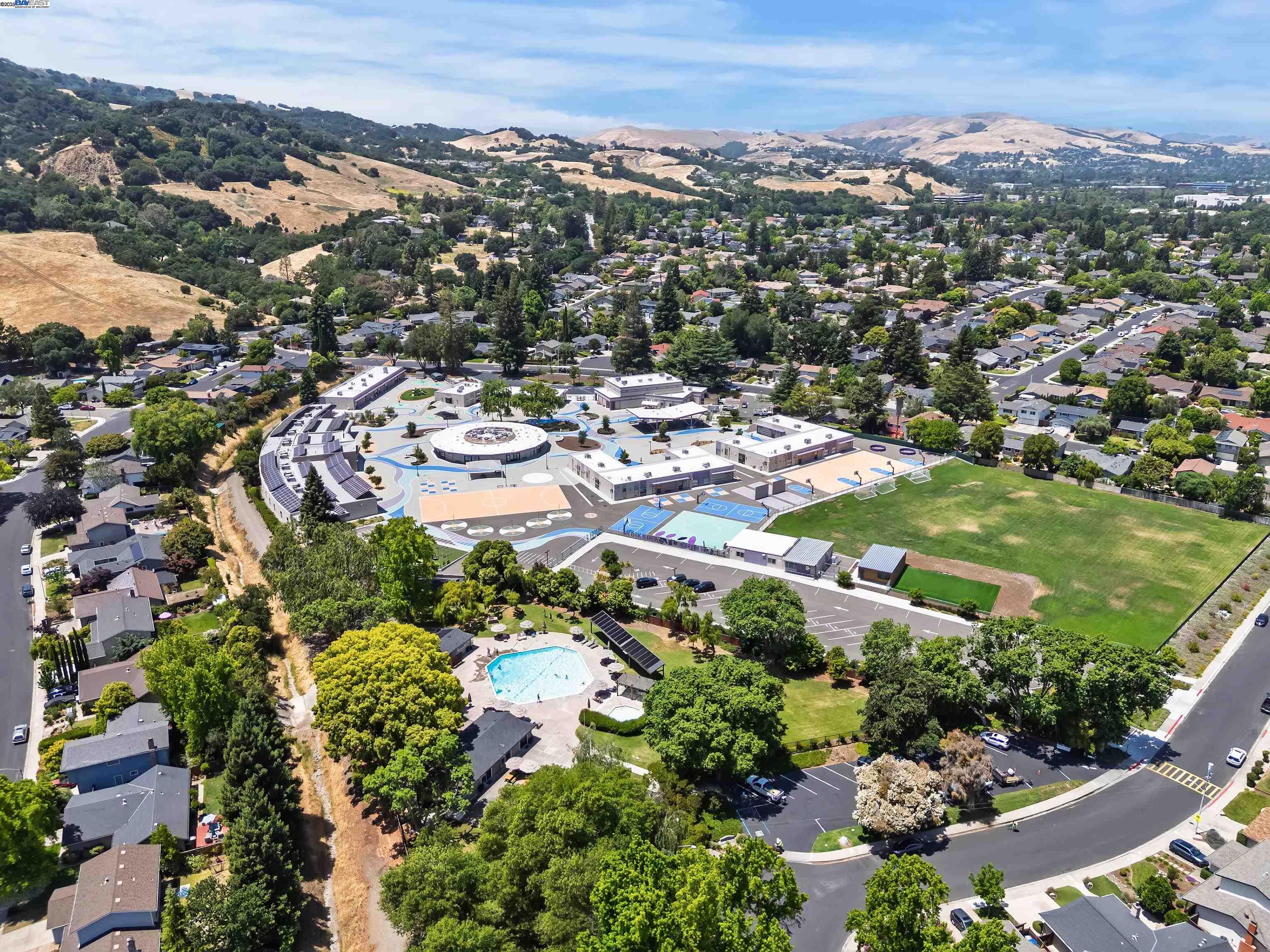 Detail Gallery Image 45 of 53 For 7606 Desertwood Ln, Pleasanton,  CA 94588 - 5 Beds | 2/1 Baths