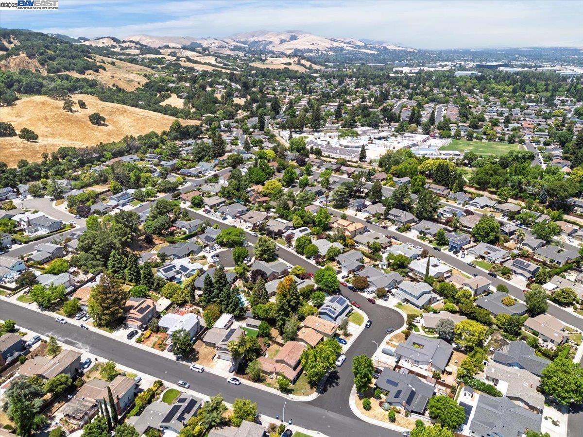 Detail Gallery Image 53 of 53 For 7606 Desertwood Ln, Pleasanton,  CA 94588 - 5 Beds | 2/1 Baths