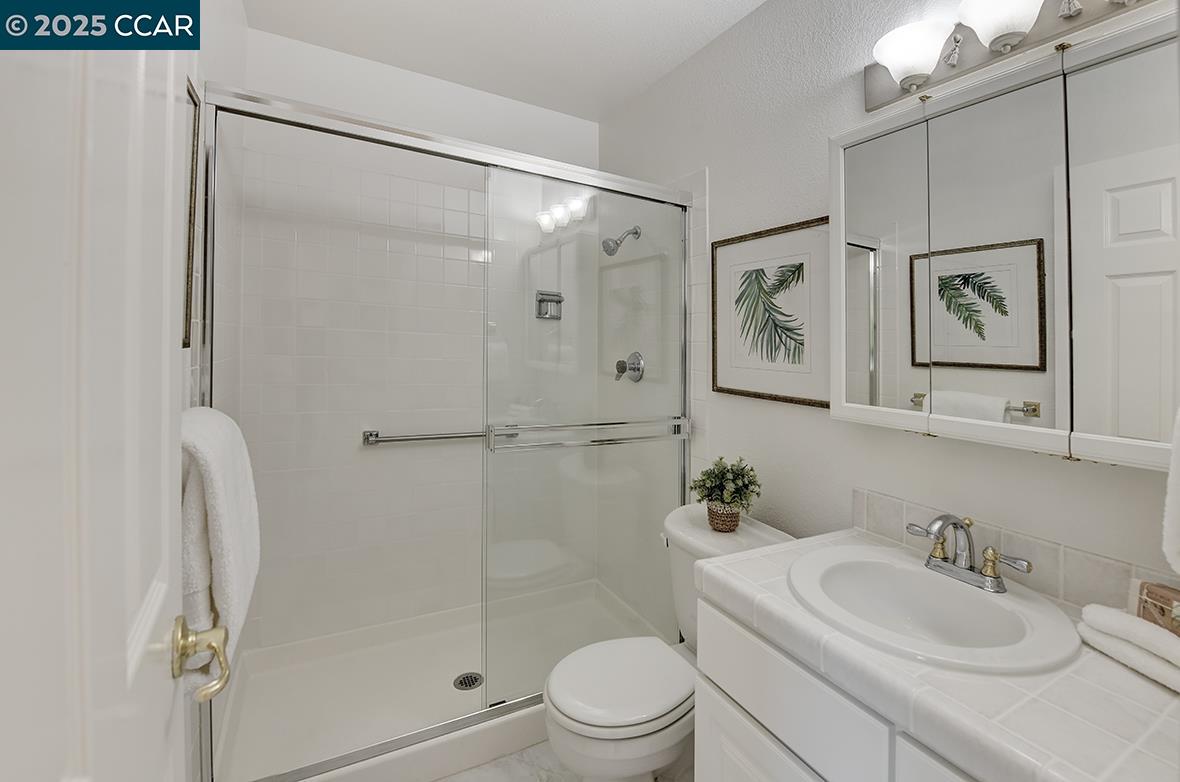 Photo #33: 41112578 Listing: Photo #33
