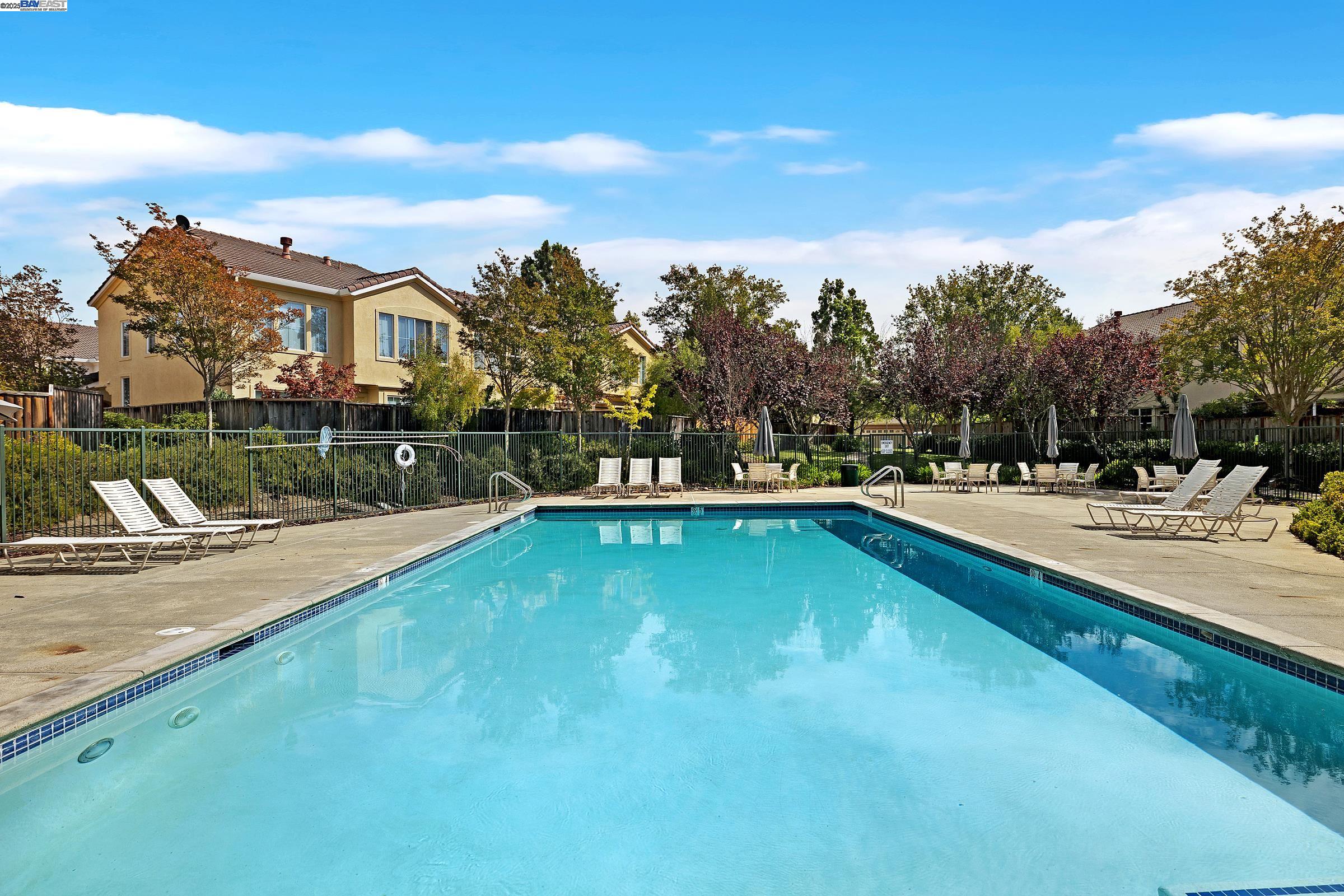 Photo #41: 41112580 Listing: Photo #41
