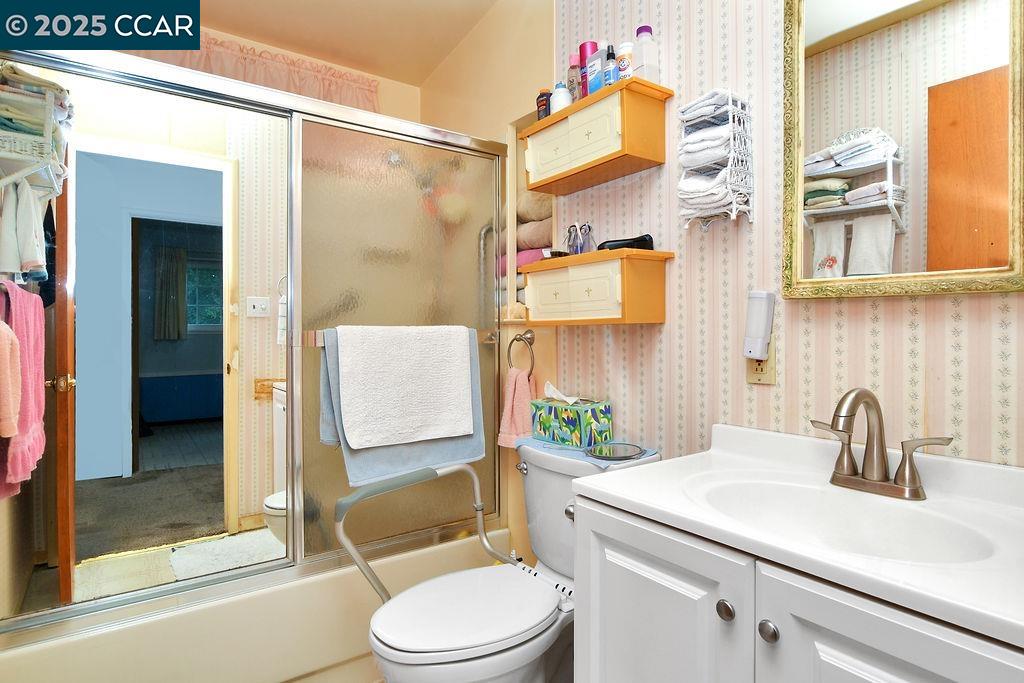 Detail Gallery Image 15 of 26 For 214 Don Carlos Avenue, Stockton,  CA 95210-1202 - 3 Beds | 1 Baths