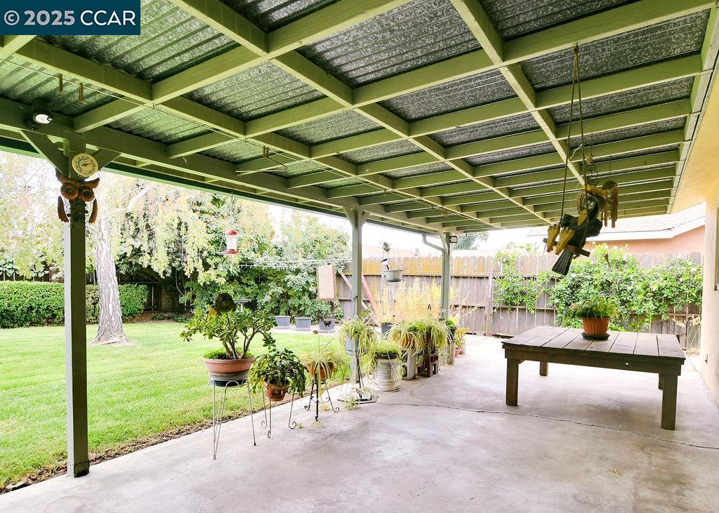 Detail Gallery Image 21 of 26 For 214 Don Carlos Avenue, Stockton,  CA 95210-1202 - 3 Beds | 1 Baths