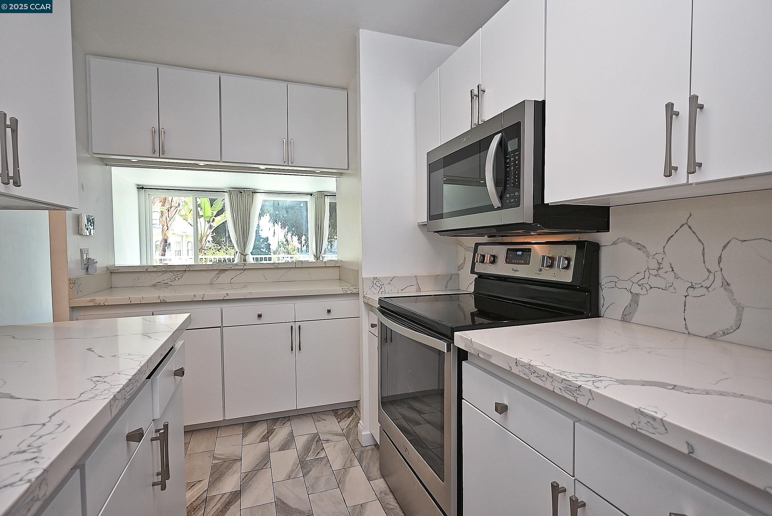 Photo #17: 41112586 Listing: Photo #17