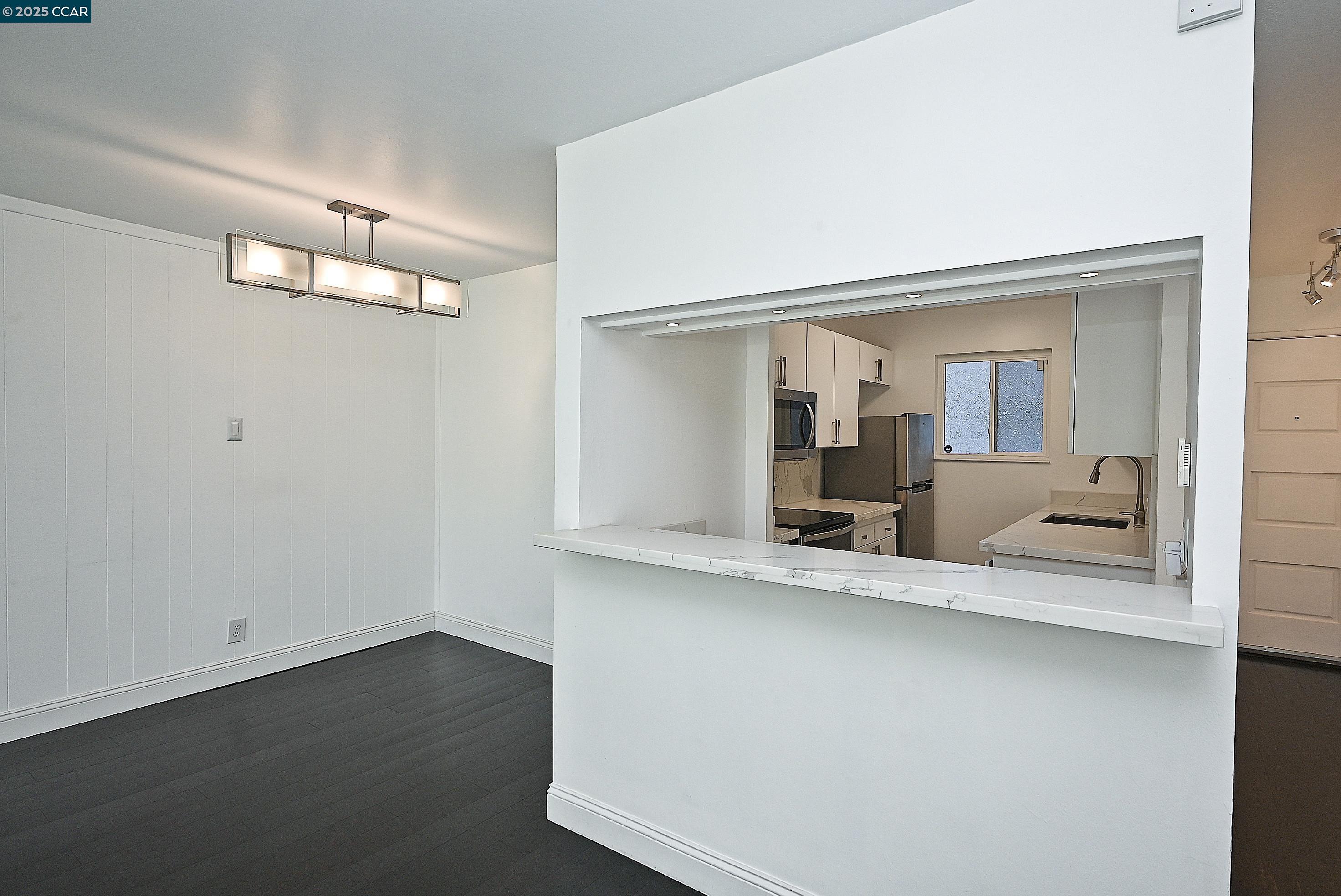 Photo #18: 41112586 Listing: Photo #18