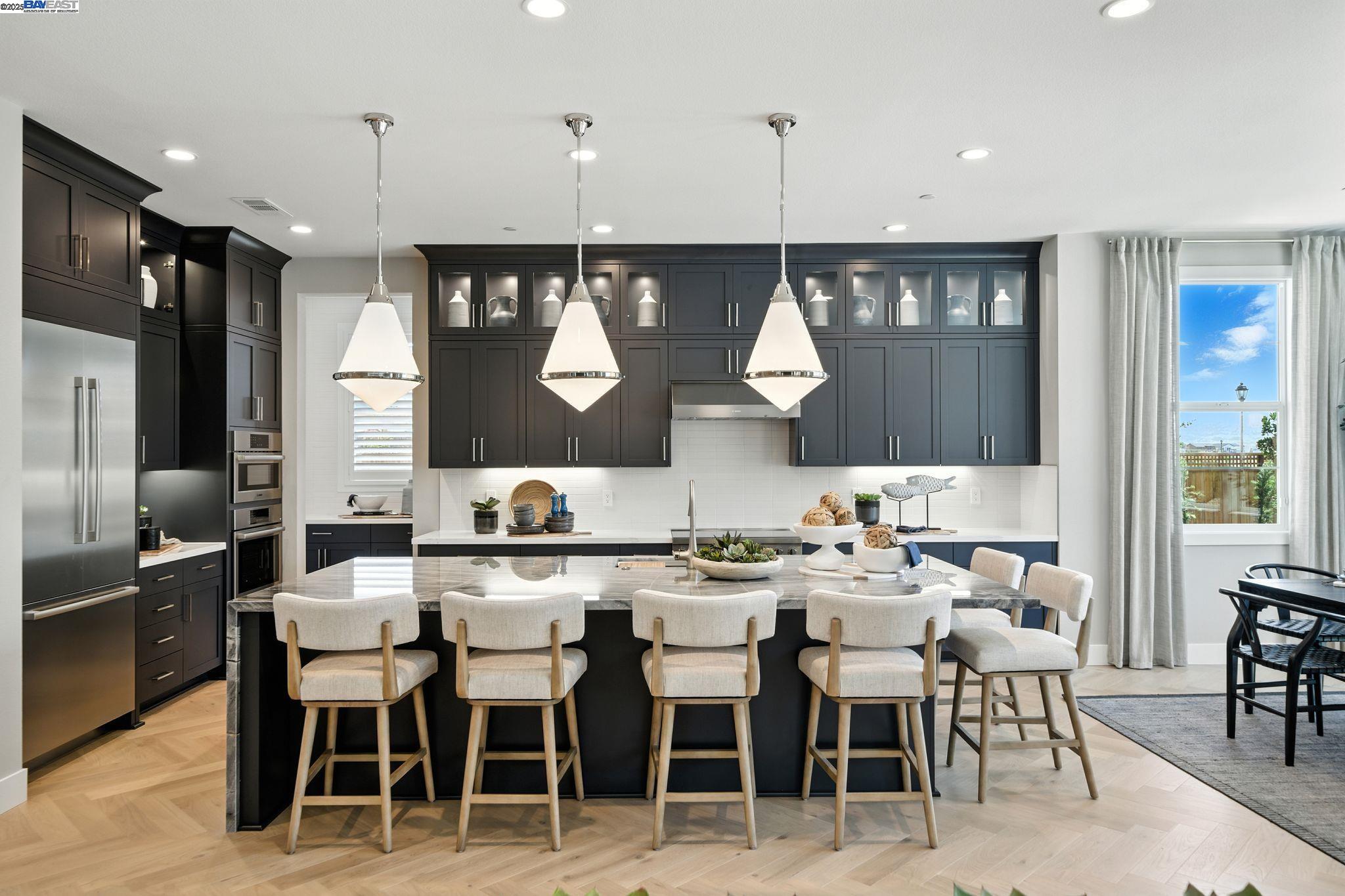 Front Image Thumbnail for BE41112607