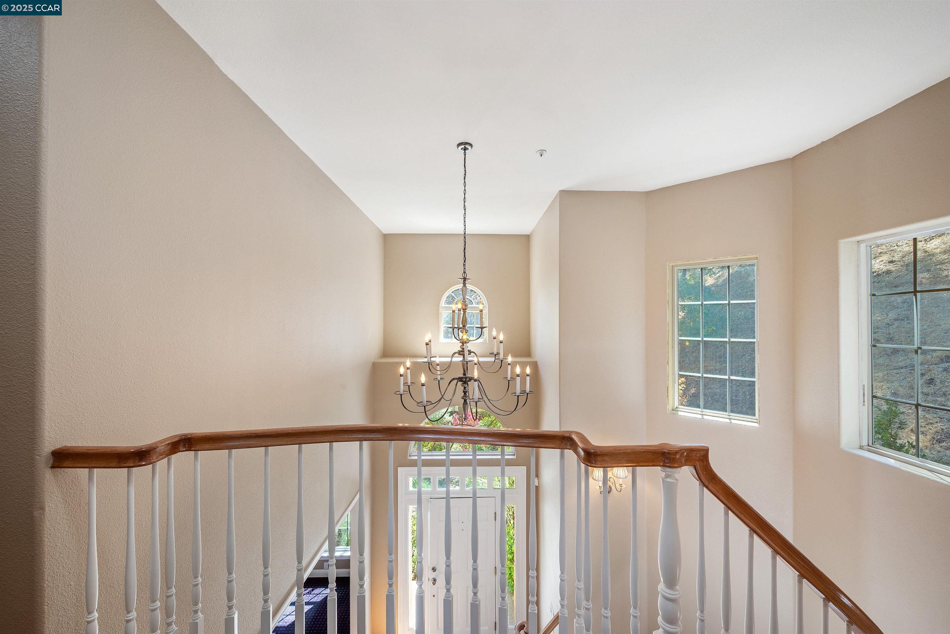 Detail Gallery Image 22 of 41 For 20 Oak Crest Ln, Alamo,  CA 94507 - 4 Beds | 3/1 Baths