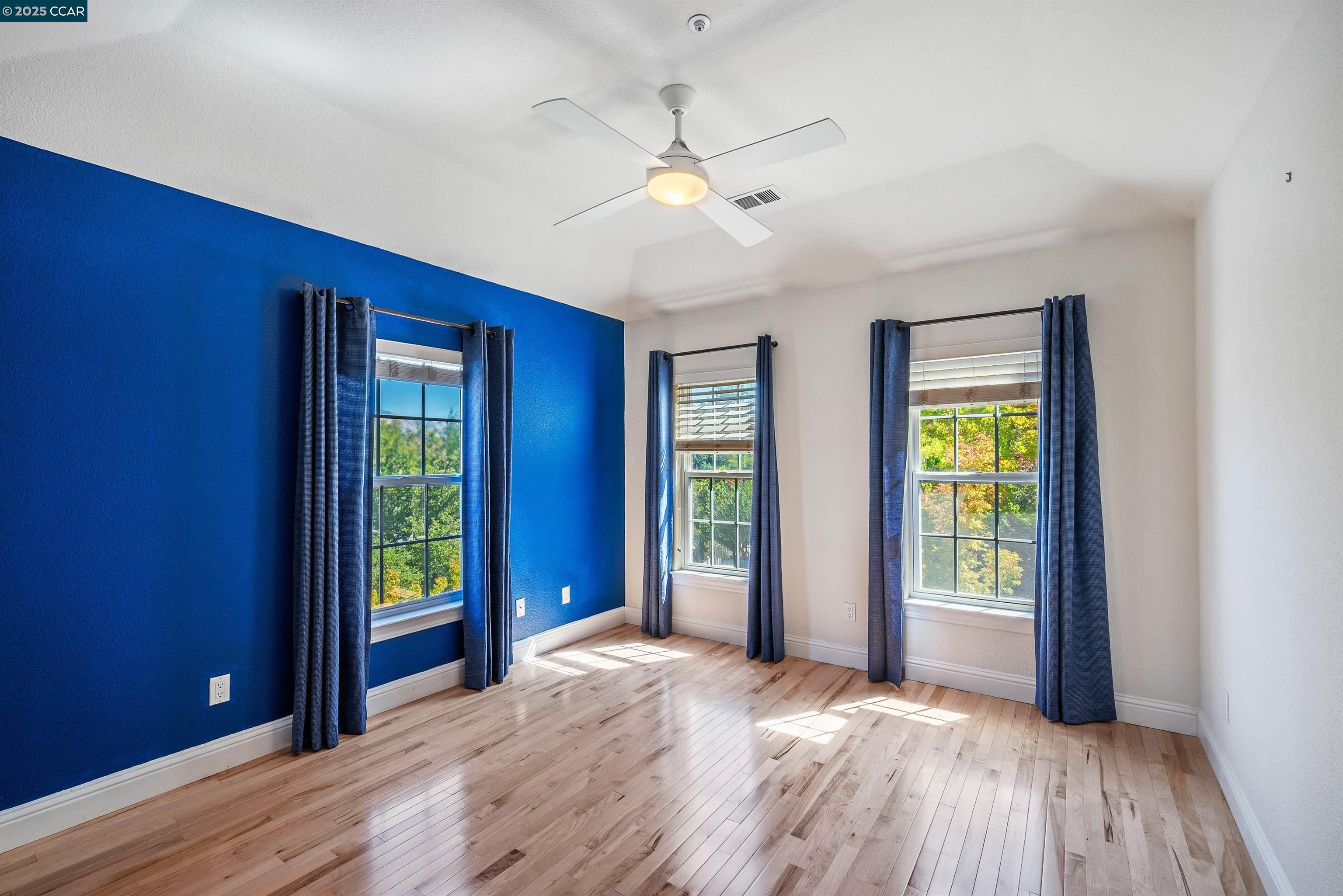 Detail Gallery Image 31 of 41 For 20 Oak Crest Ln, Alamo,  CA 94507 - 4 Beds | 3/1 Baths