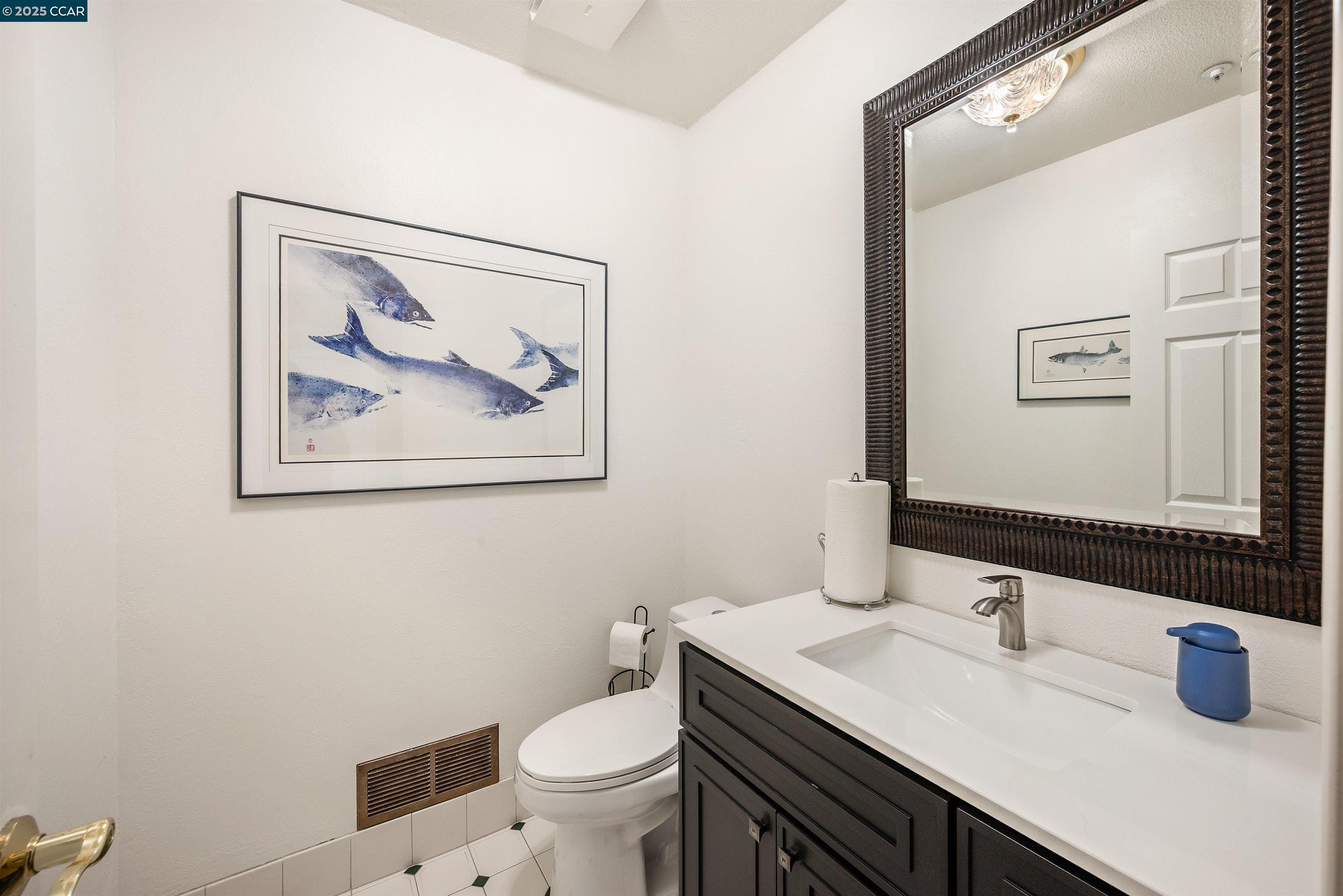 Detail Gallery Image 33 of 41 For 20 Oak Crest Ln, Alamo,  CA 94507 - 4 Beds | 3/1 Baths