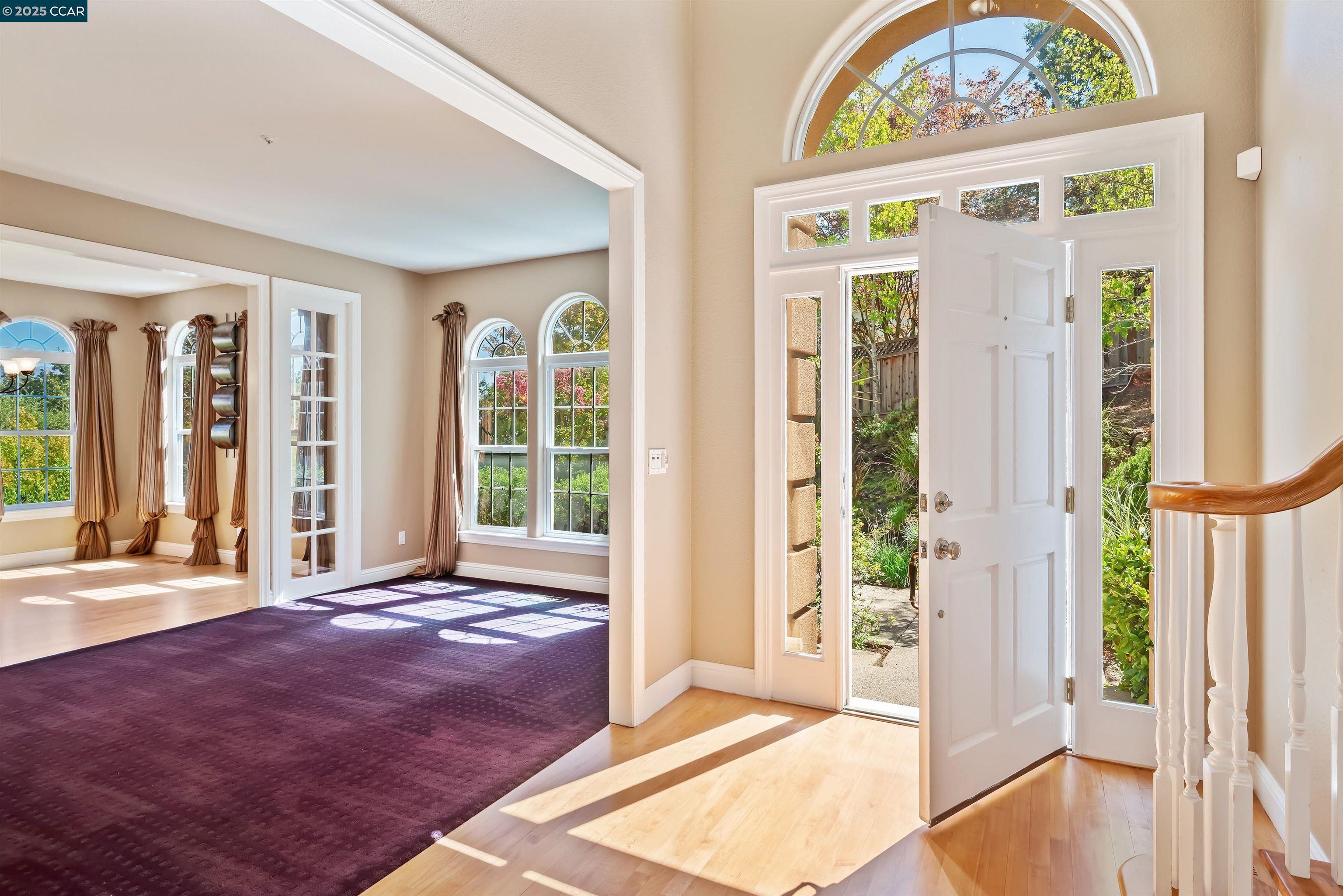 Detail Gallery Image 7 of 41 For 20 Oak Crest Ln, Alamo,  CA 94507 - 4 Beds | 3/1 Baths