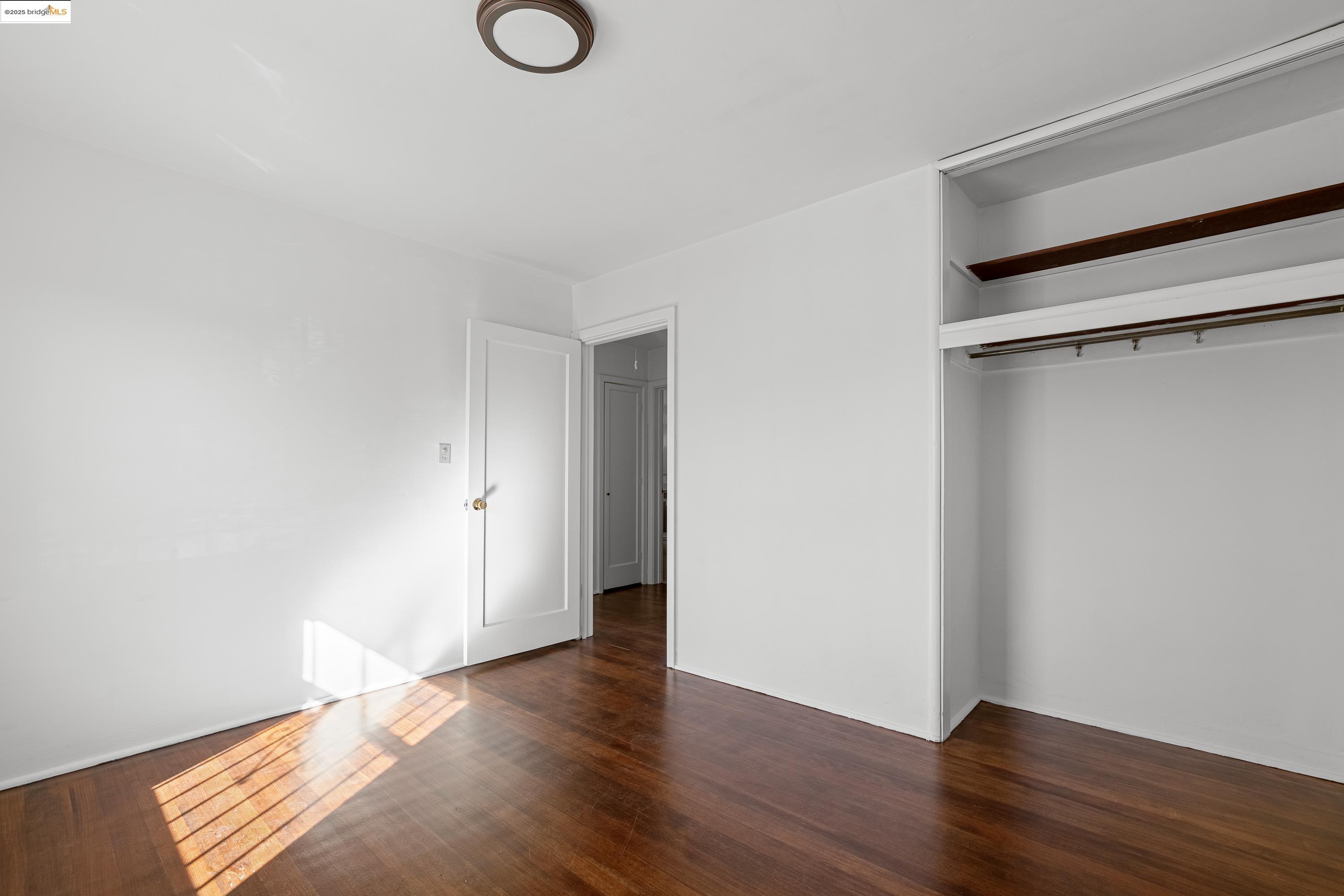 Photo #11: 41112615 Listing: Photo #11