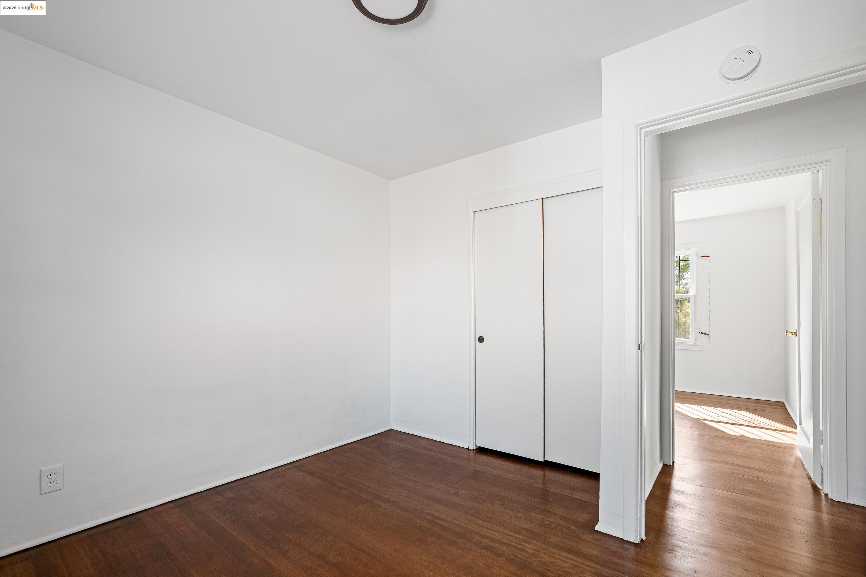 Photo #13: 41112615 Listing: Photo #13