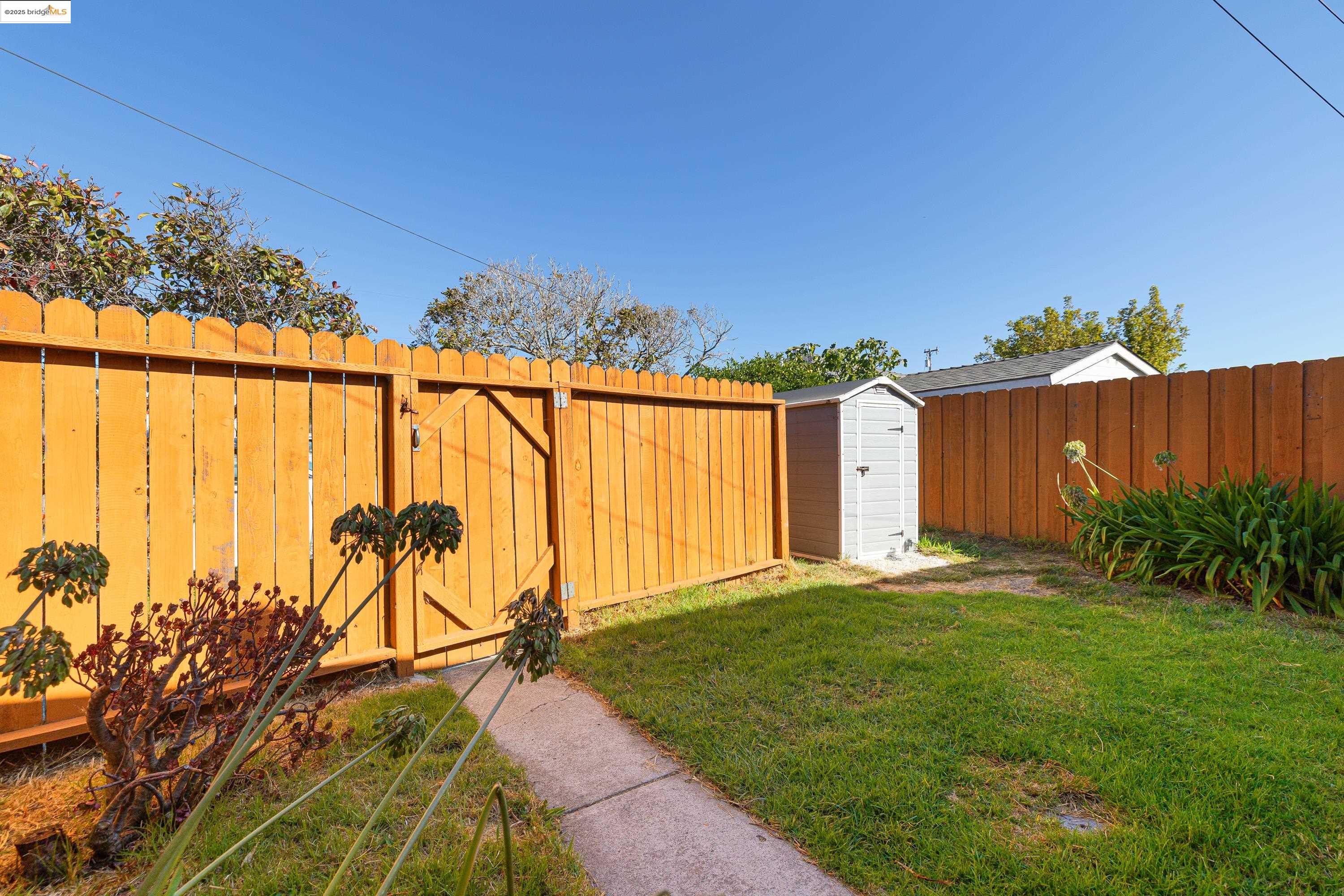 Photo #16: 41112615 Listing: Photo #16