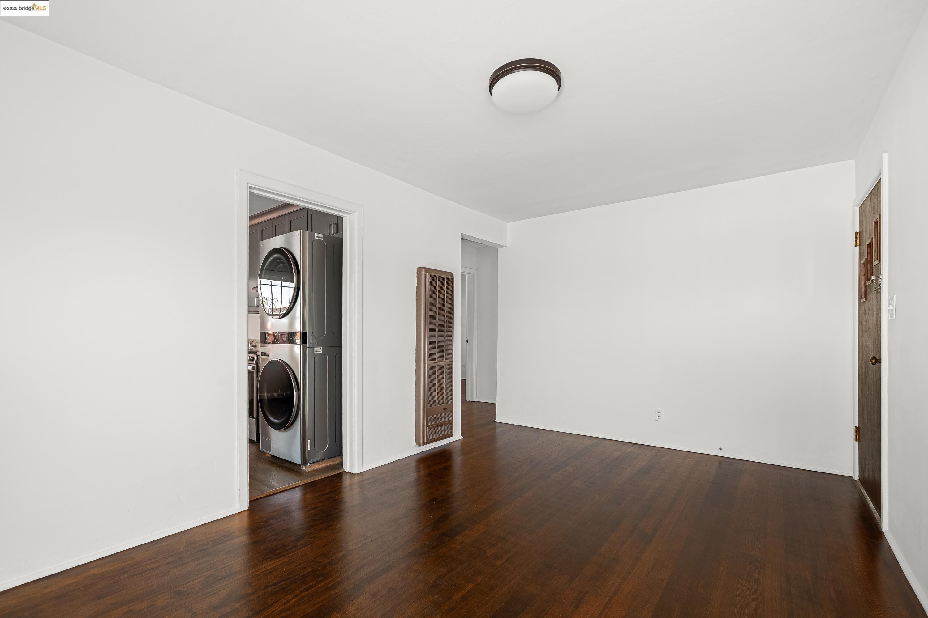 Photo #4: 41112615 Listing 
