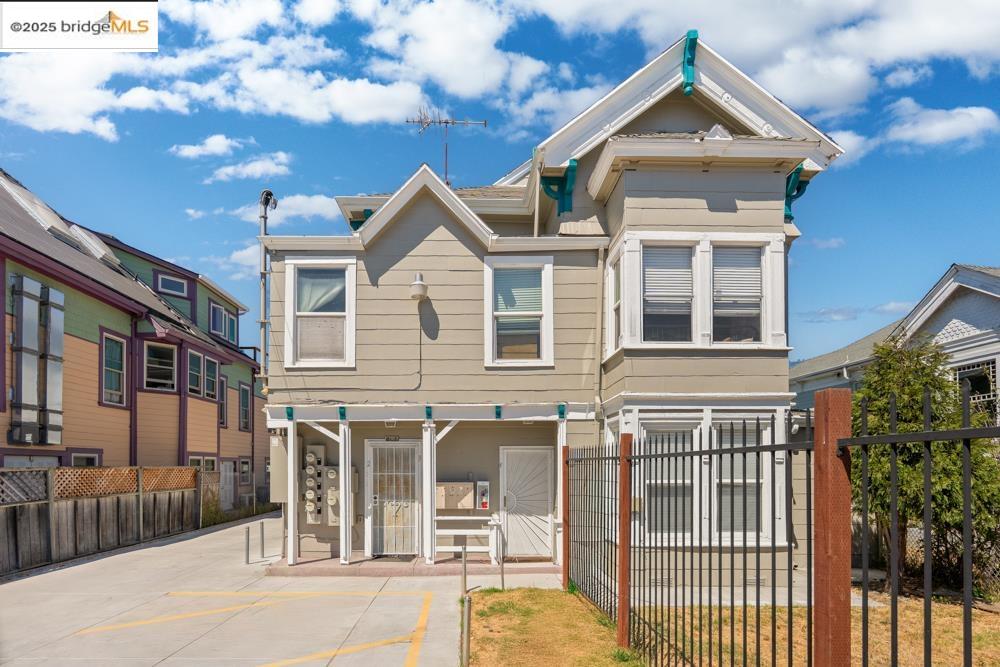 Front Image Thumbnail for EB41112618