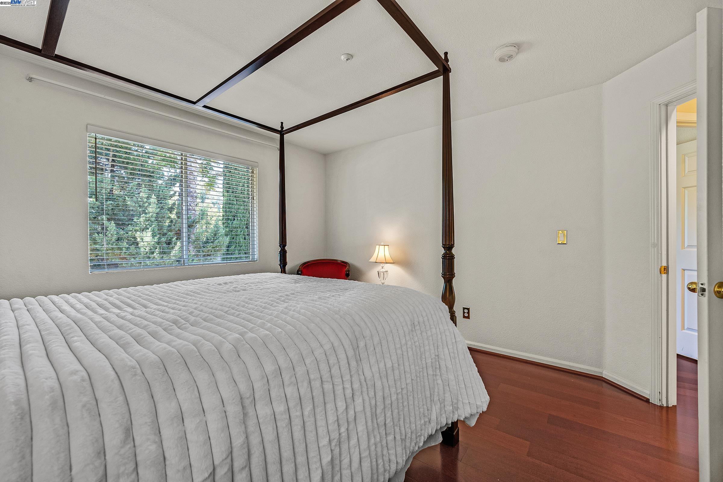 Photo #33: 41112621 Listing: Photo #33