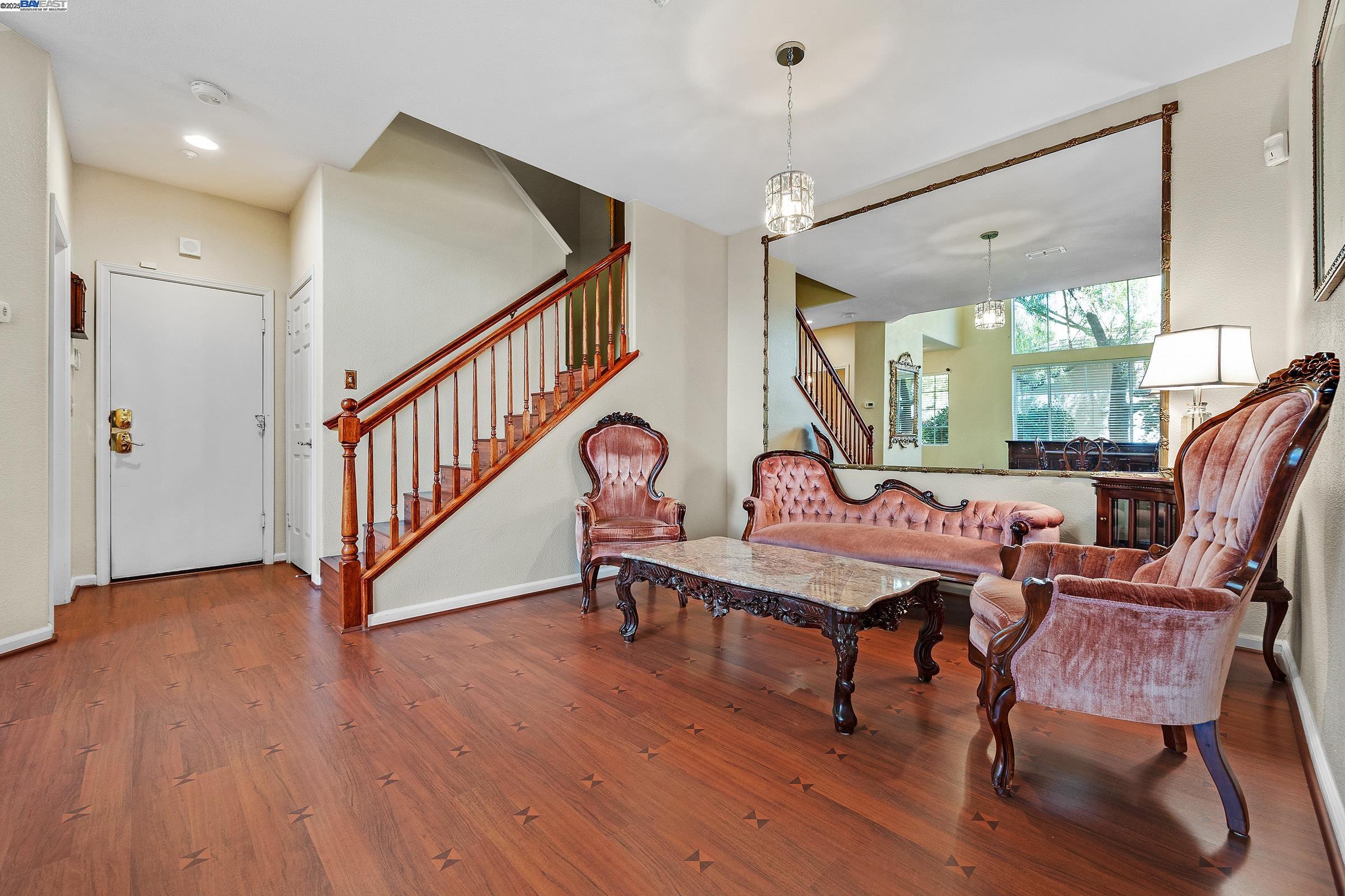 Photo #8: 41112621 Listing: Photo #8