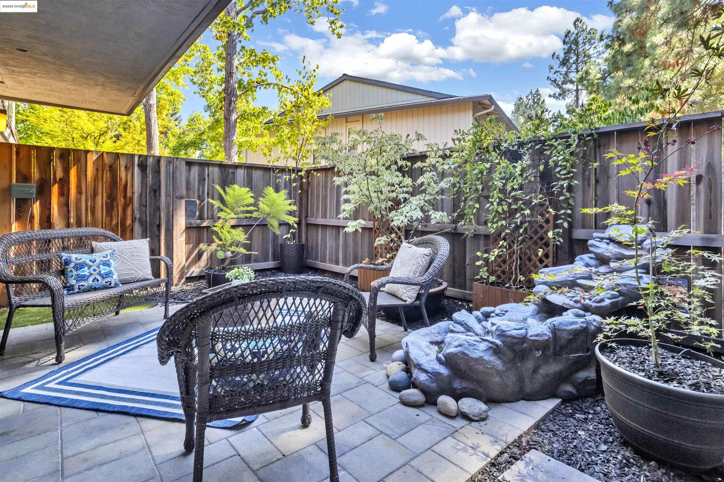 Photo #5: 41112625 Listing 