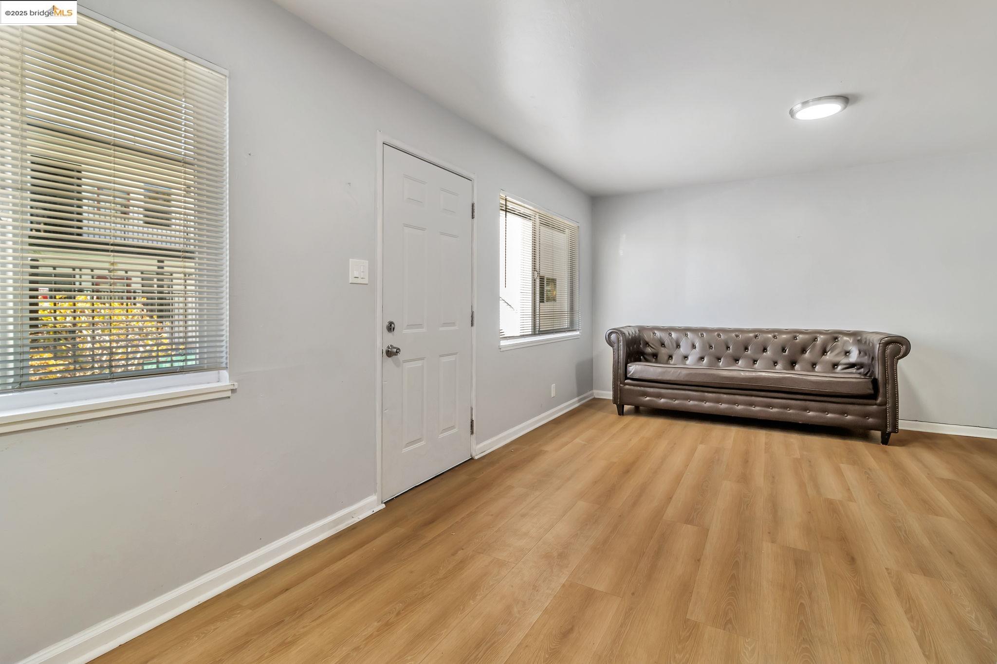 Detail Gallery Image 11 of 46 For 1626 Dwight Way, Berkeley,  CA 94703 - – Beds | – Baths