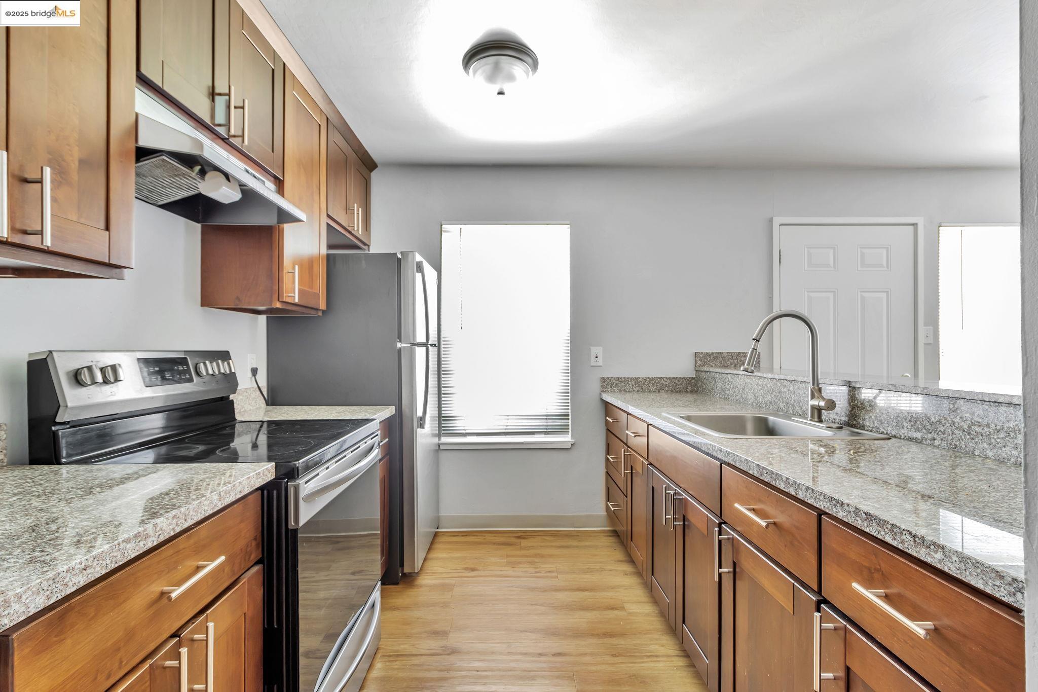 Detail Gallery Image 24 of 46 For 1626 Dwight Way, Berkeley,  CA 94703 - – Beds | – Baths