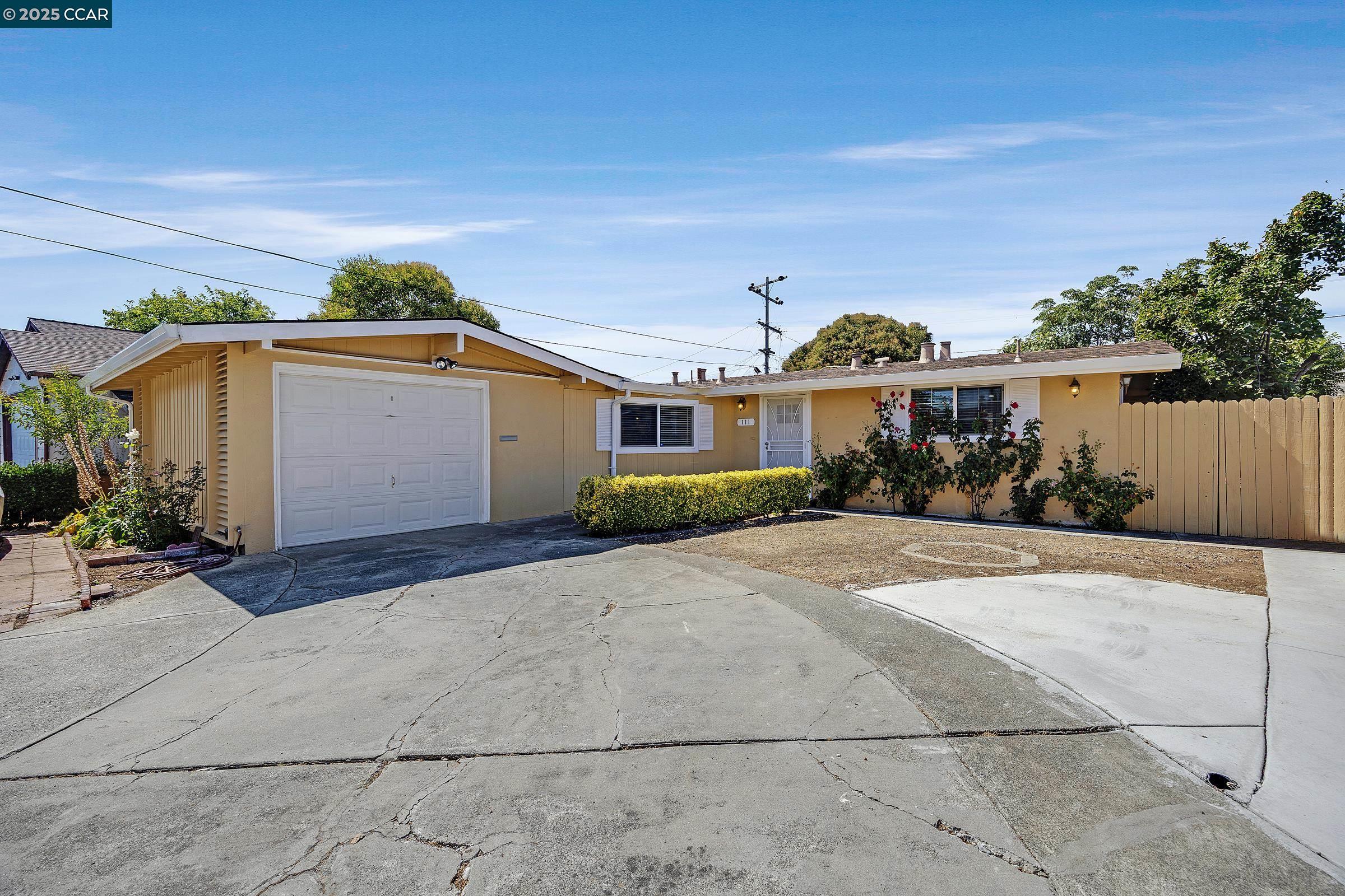 Front Image Thumbnail for CC41112641