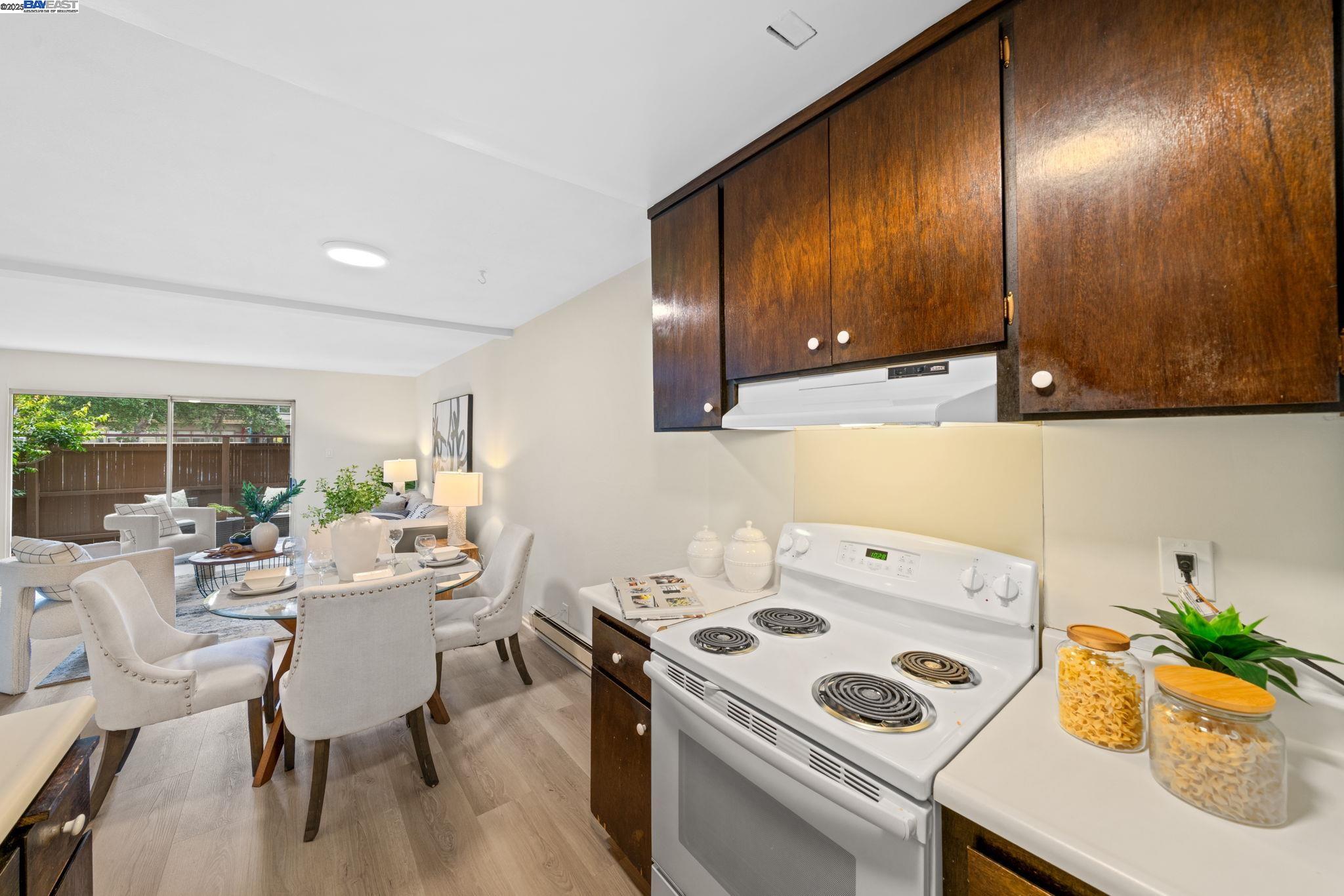 Photo #13: 41112644 Listing: Photo #13